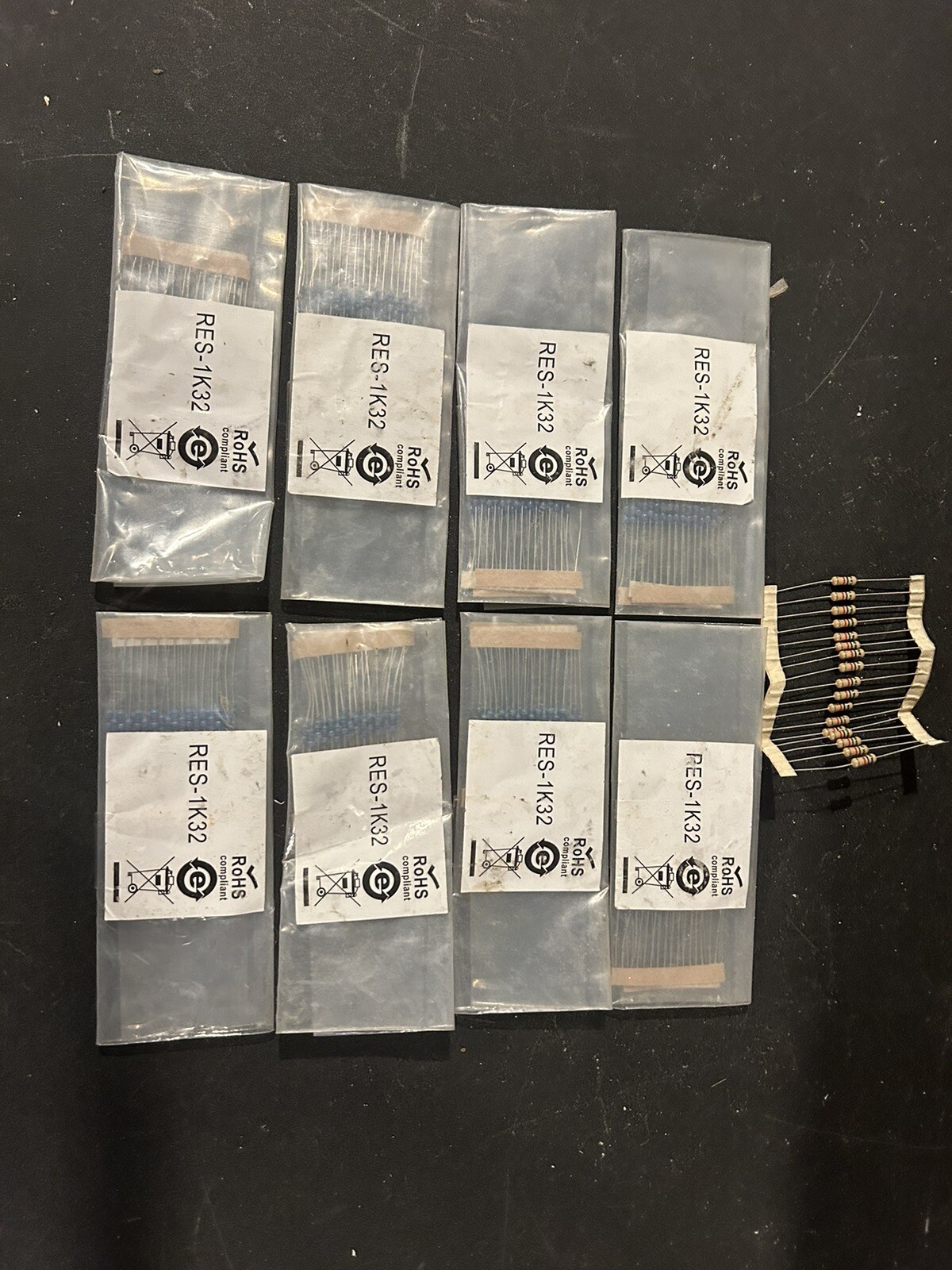 Pack of 32 OHM RES-1K32 Resistors