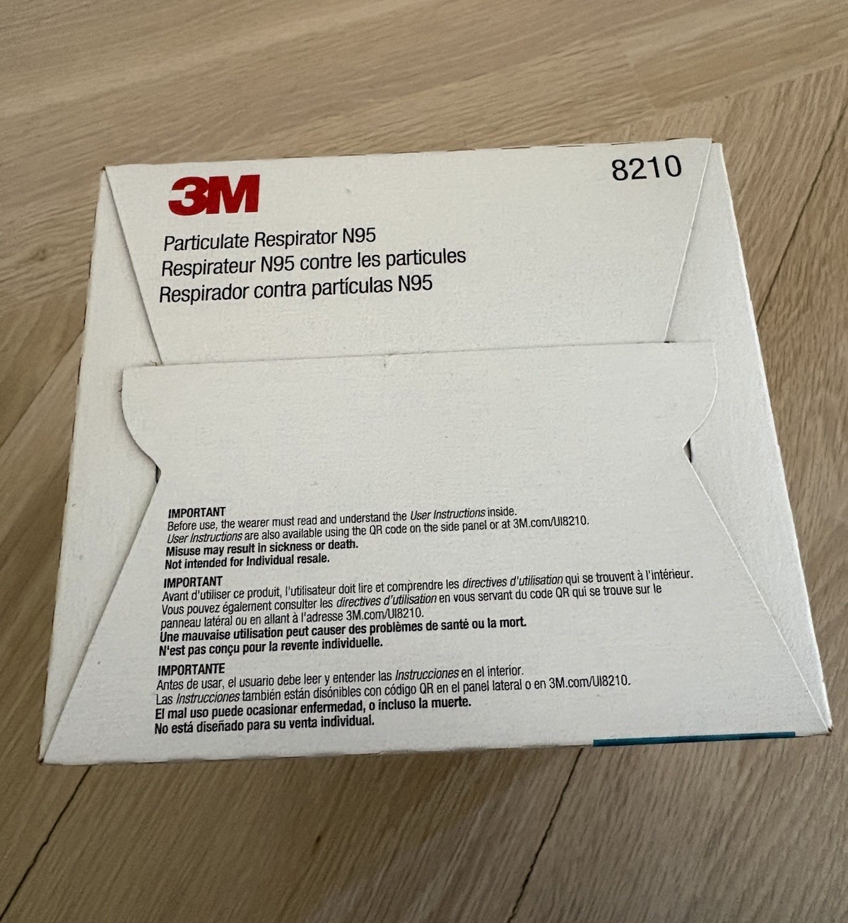 3M 8210 N95 Respirator Face Masks 120 Ct 6 Boxes (20 Each) Exp 02/2025