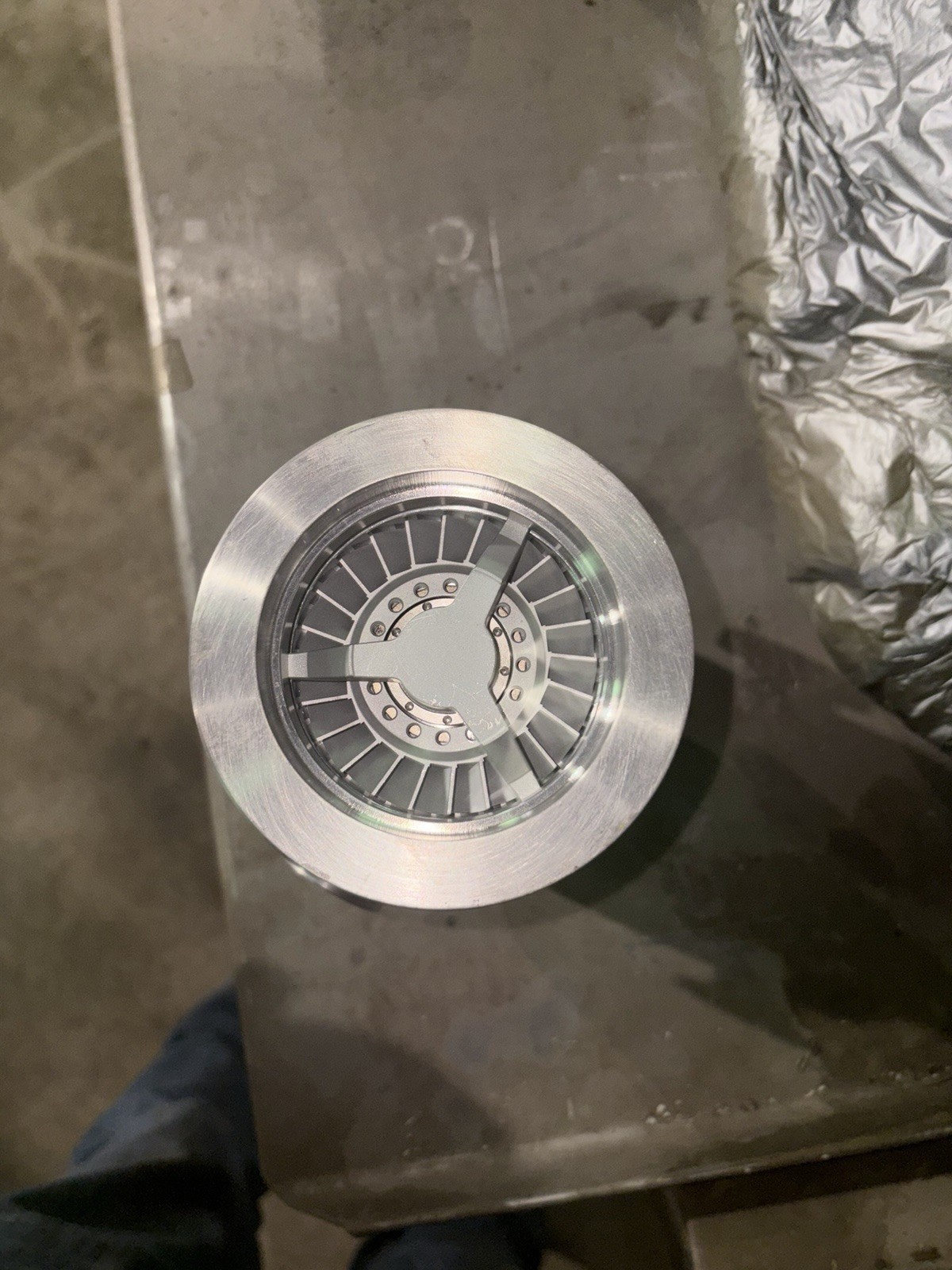 Pfeiffer TPH 062 Turbomolecular Vacuum Pump