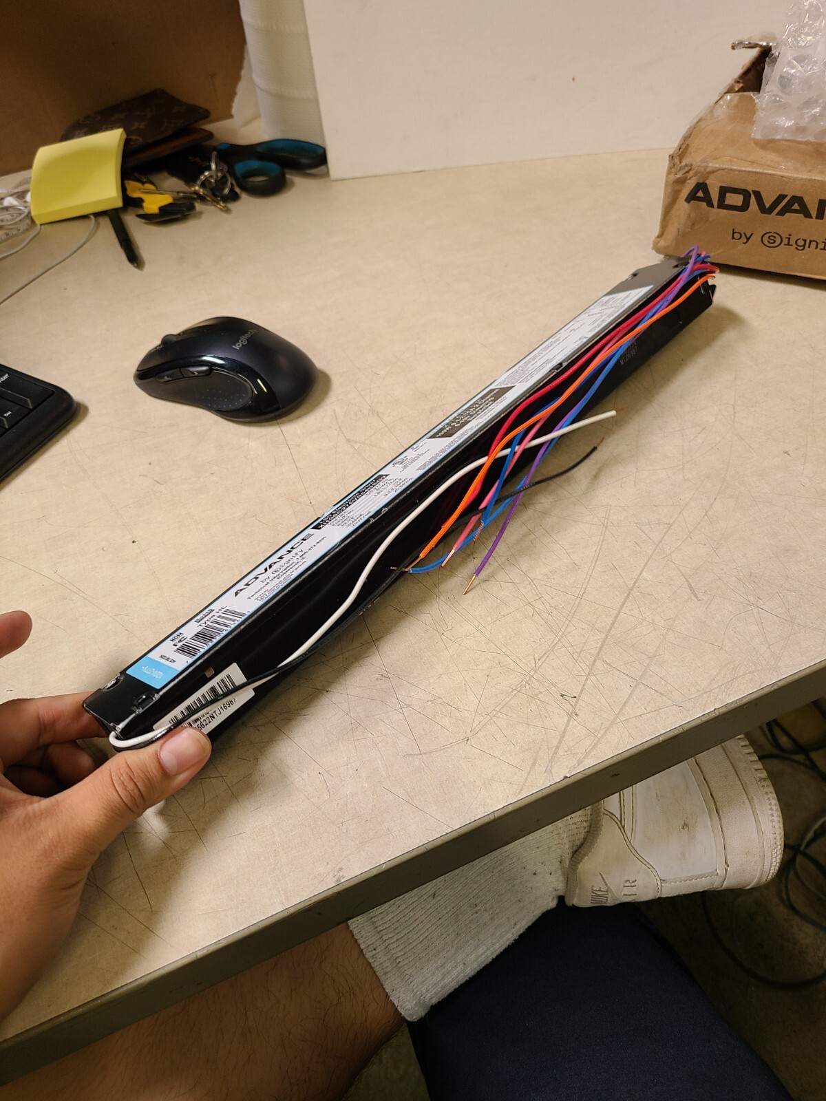 Advance Dimmable LED Driver – 190W 100-277 Vac 100-2750 mA – XI190C275V054BSG2
