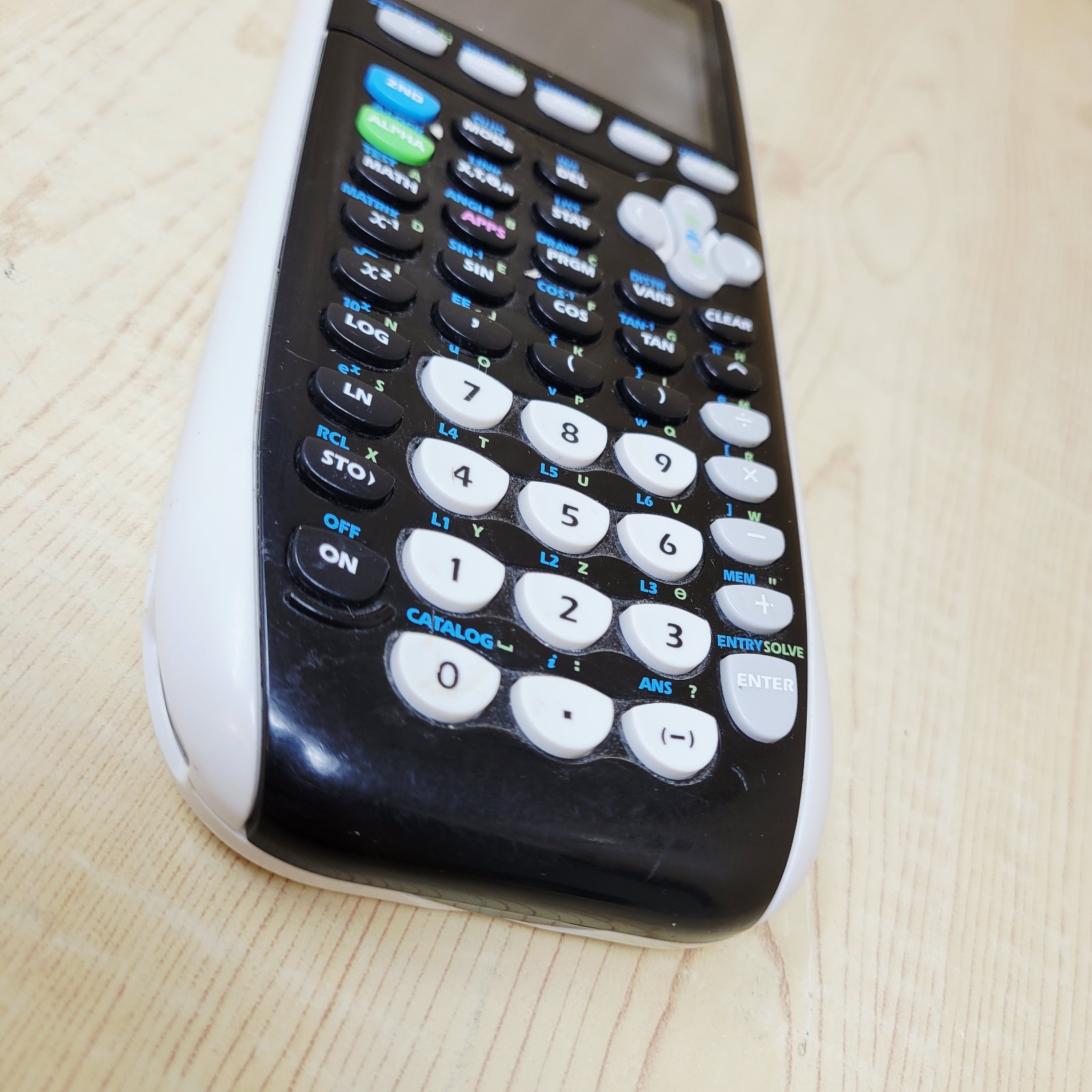 TI-84 Plus C Silver Edition Graphing Calculator (Black) SCRATCHES ON SCREEN