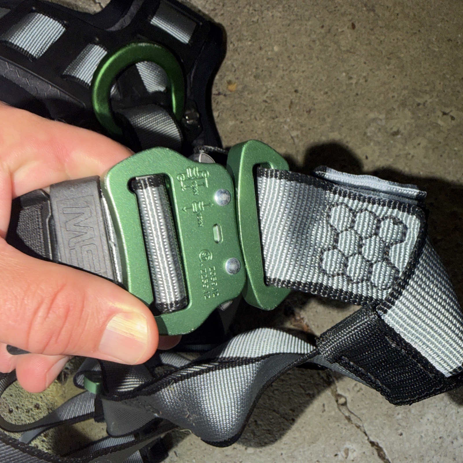 MSA V-Fit Safety Harness (PN 10194875) SXL Fall Protection