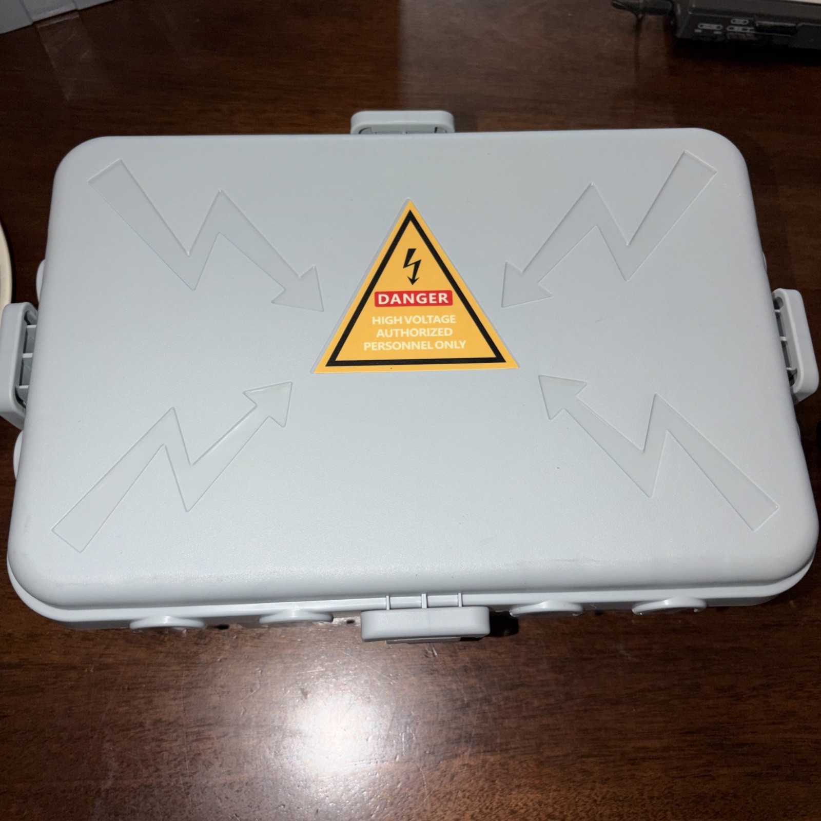 Outdoor Electrical No Large 12.5”x8.5”x5” 8 Cable Entry Ports