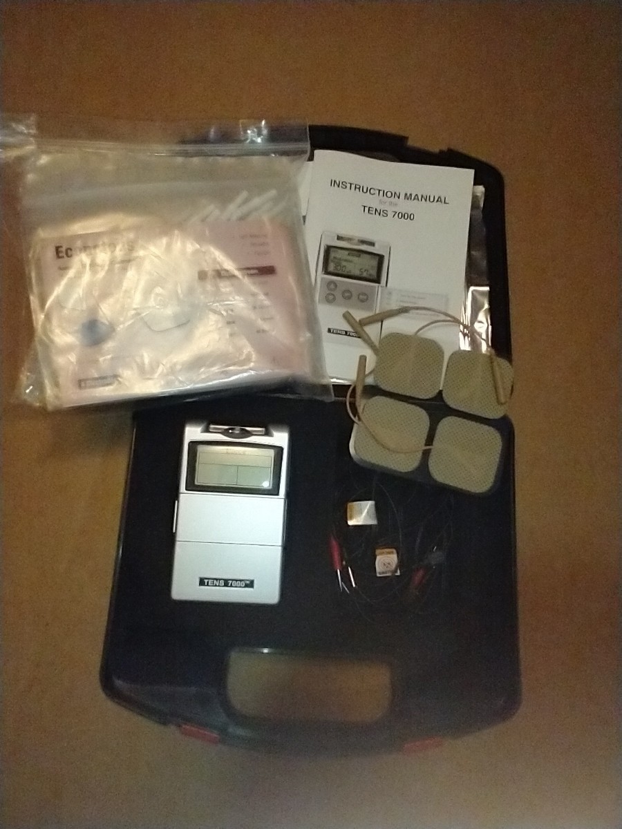Roscoe Medical TENS 7000 Handheld 2 Channel Unit with EXTRA Electrodes