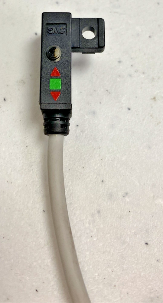 NEW SMC D-J79W AUTO PROXIMITY REED SWITCH ACTUATOR, 12-24VDC, FREE SHIPPING