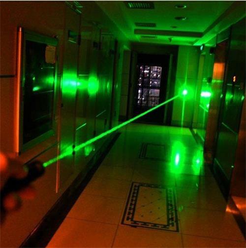 9900Miles 532nm Green Laser Pointer Pen Light Visible Beam Rechargeable Lazer