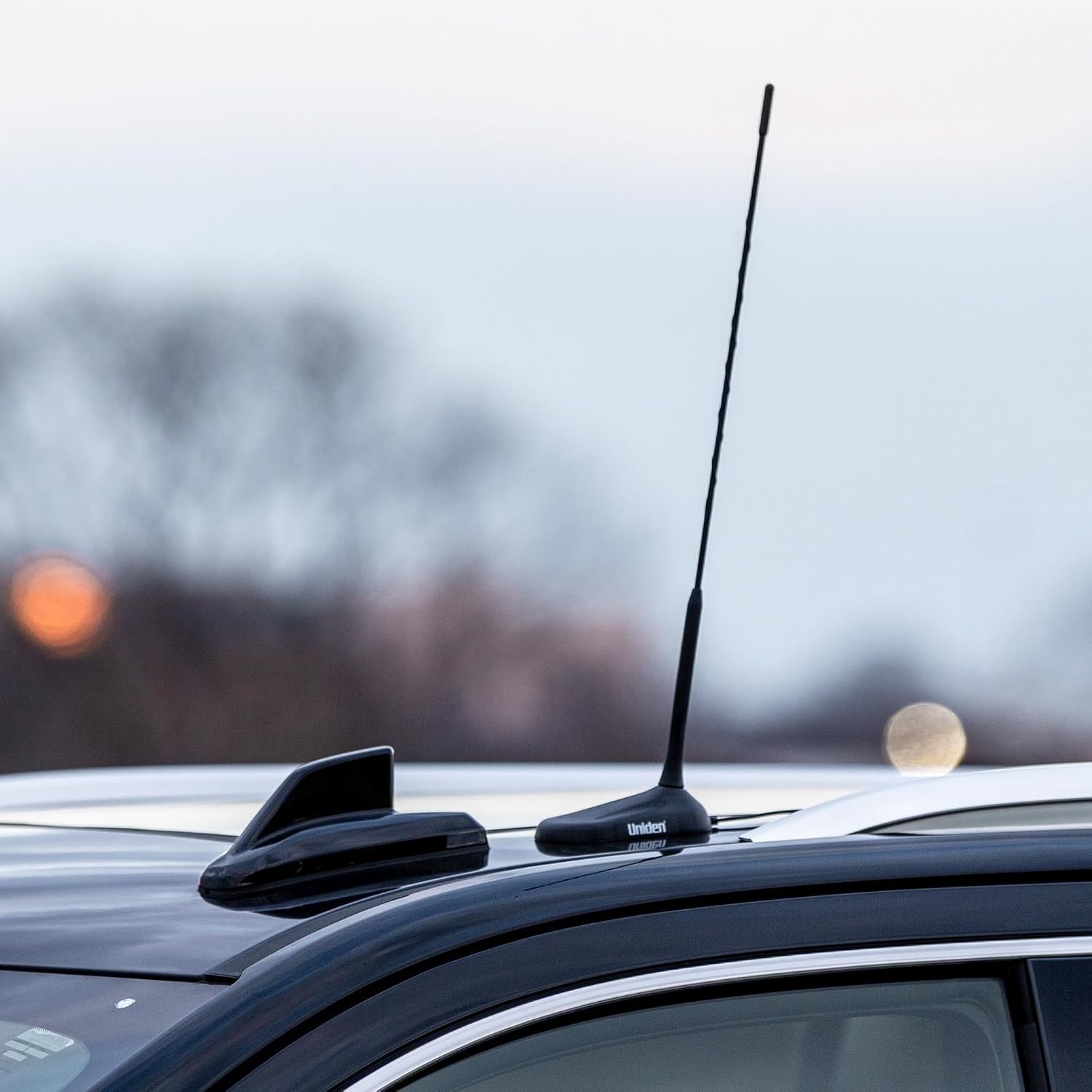 Magnetic Mount 18-inch CB Radio Antenna, Pre-Tuned, Low Profile Aerodynamic D…