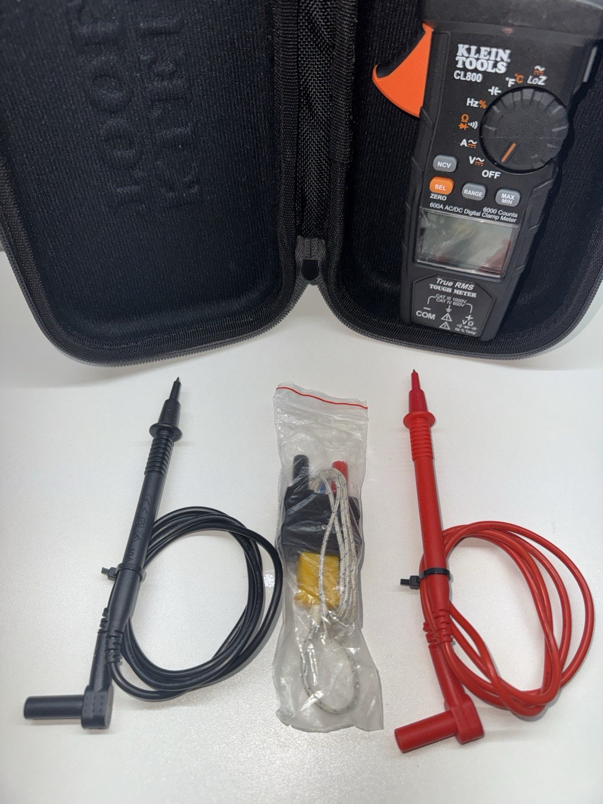 Klein Tools CL800 True RMS AC/DC Digital Clamp Meter w/ Leads Case Tested Works
