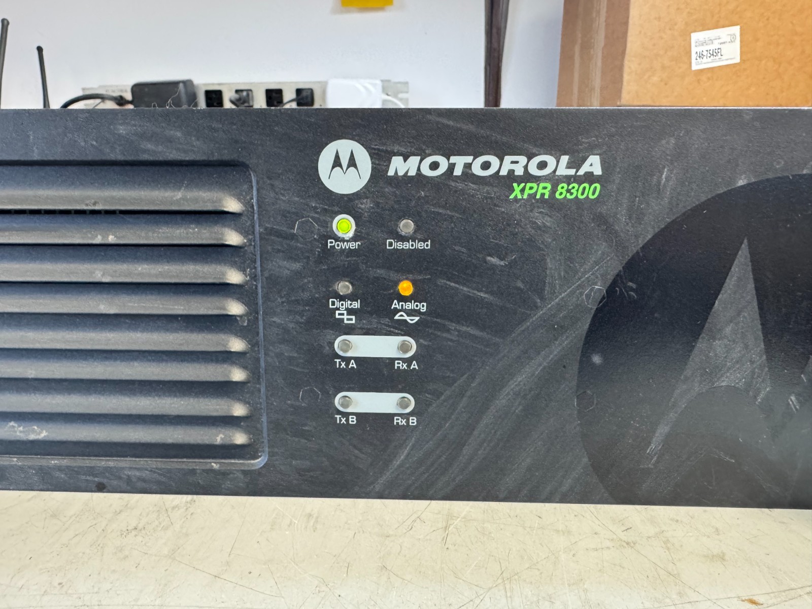 Motorola XPR8300 UHF 450-512 Mhz 40W TRBO Repeater AAM27TRR9JA7AN