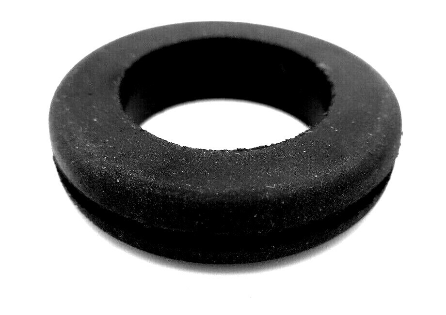 Rubber Grommets, Fits 1″ Round Hole, For 1/16″ Thick Material, Has 3/4″ ID