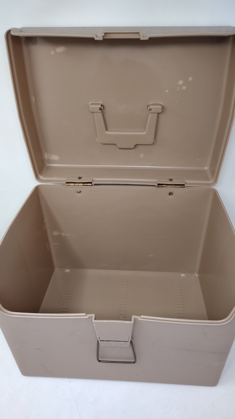 Vintage Sterling Plastics Company Tan jumbo File Folder Box Storage USA 1970s 2
