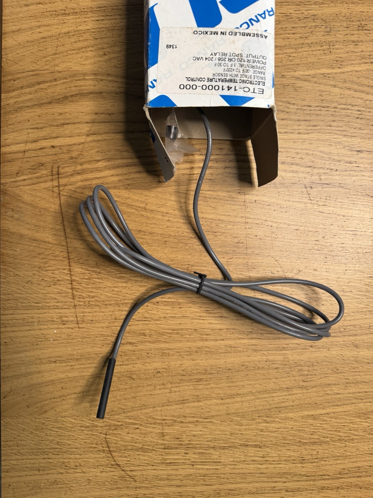 Ranco ETC-141000-000 3ZP79 Electronic Temperature Controller 120/240VAC Open Box