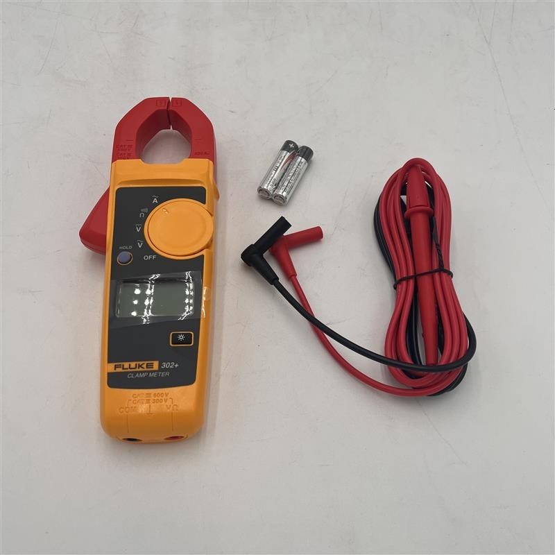Fluke 302+ CAT III Digital Clamp Meter – FLUKE-302+