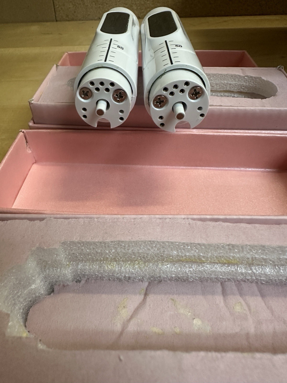 HIFU Vaginal Rejuvenation Tightening Machine With 2 Cartridges (READ)