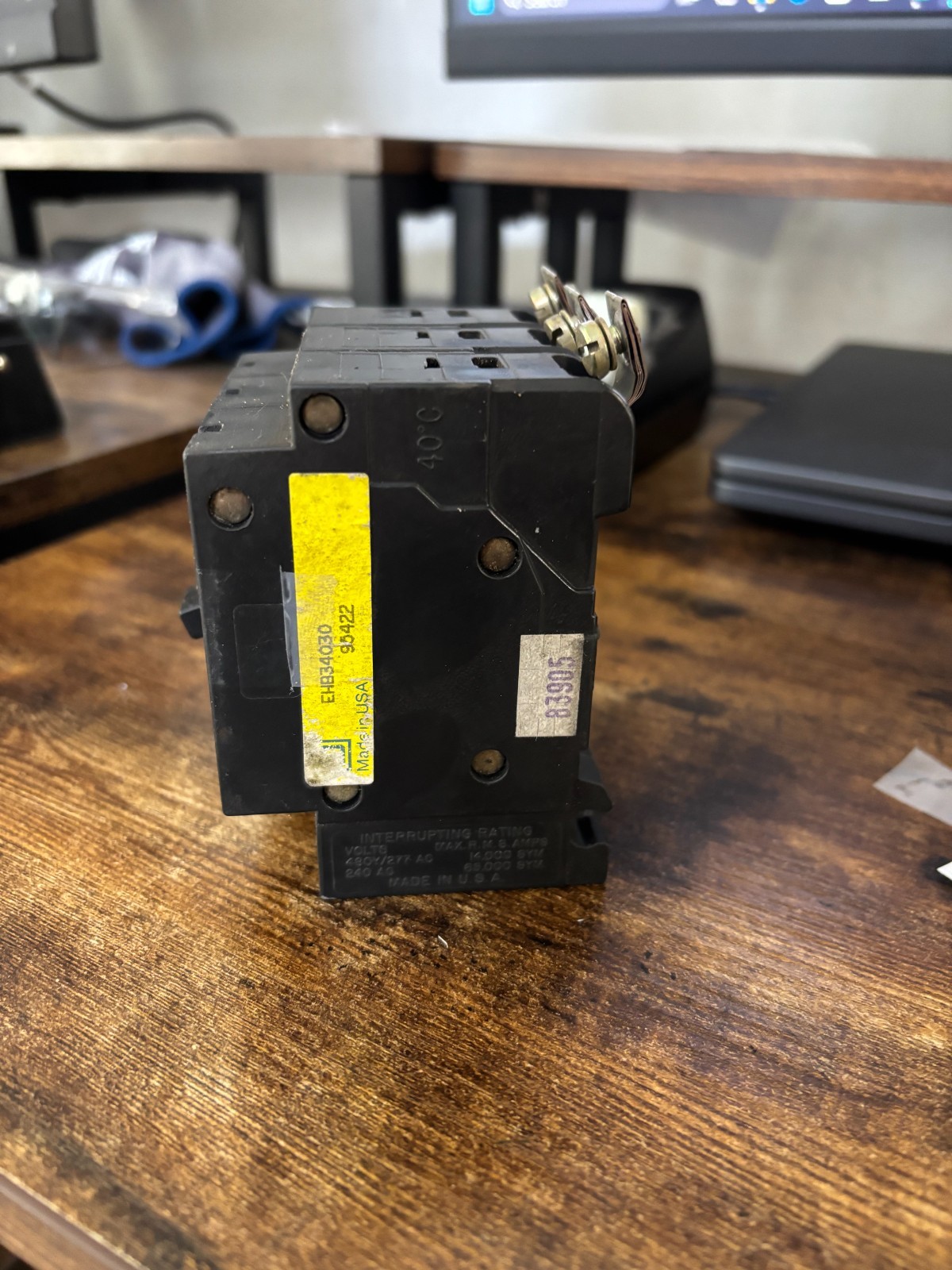 EHB34030 Square D Circuit Breaker 3 pole 30A