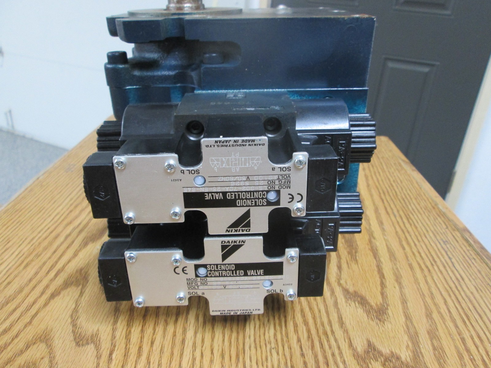 NIPPON GEROTOR 0511-11 INDEX MOTOR WITH DAIKIN VALVES **NEW**
