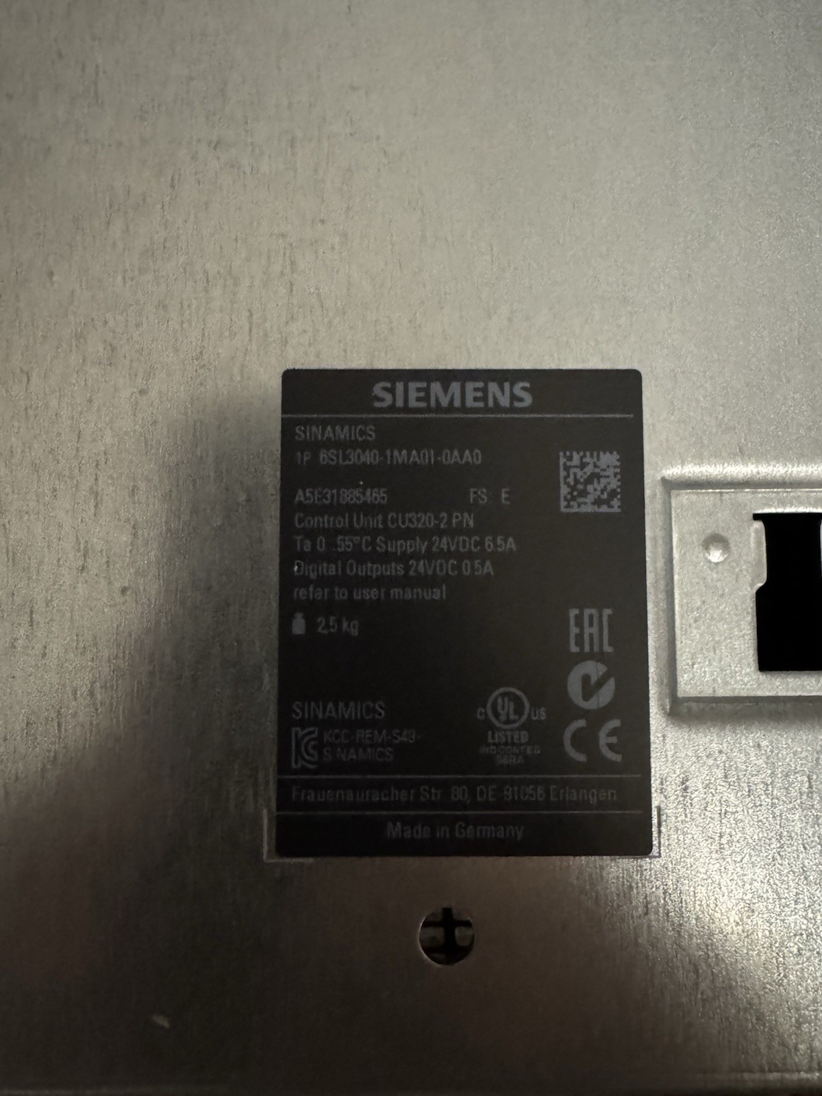 Siemens 1P 6SL3040-1MA01-0AA0