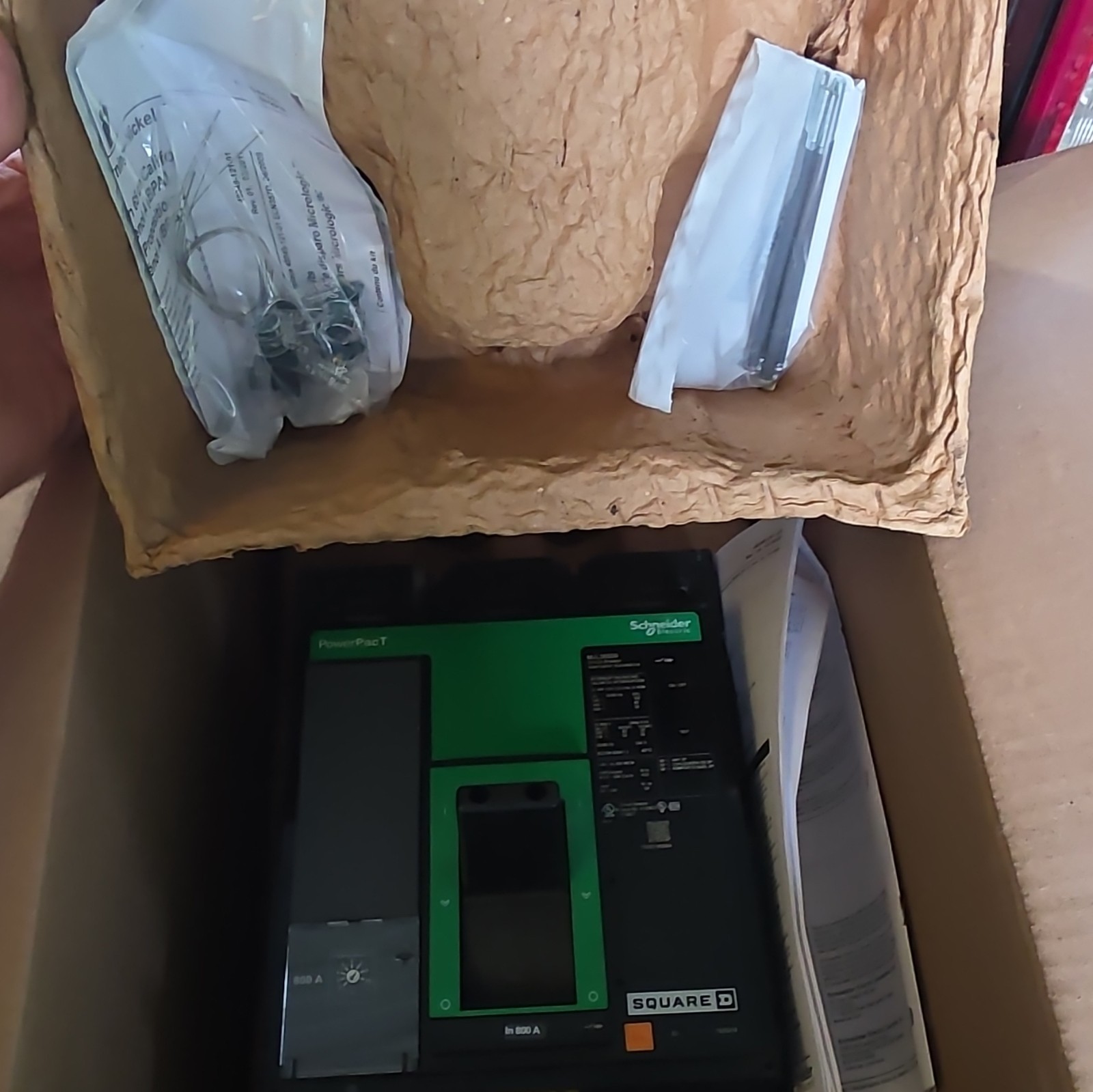 New 800A I LineSquare D PowerPacT MJL36800 Ckt Brkr 800A 3-Pole 600V AC Trip Ind