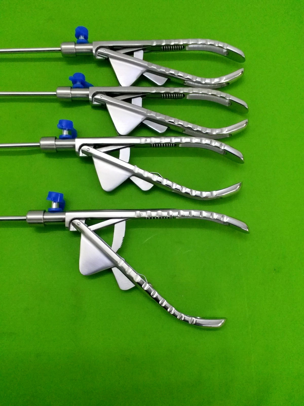 30PC Laparoscopic Needle Holder Curved Jaw 5mmx330mm Reusable Instruments