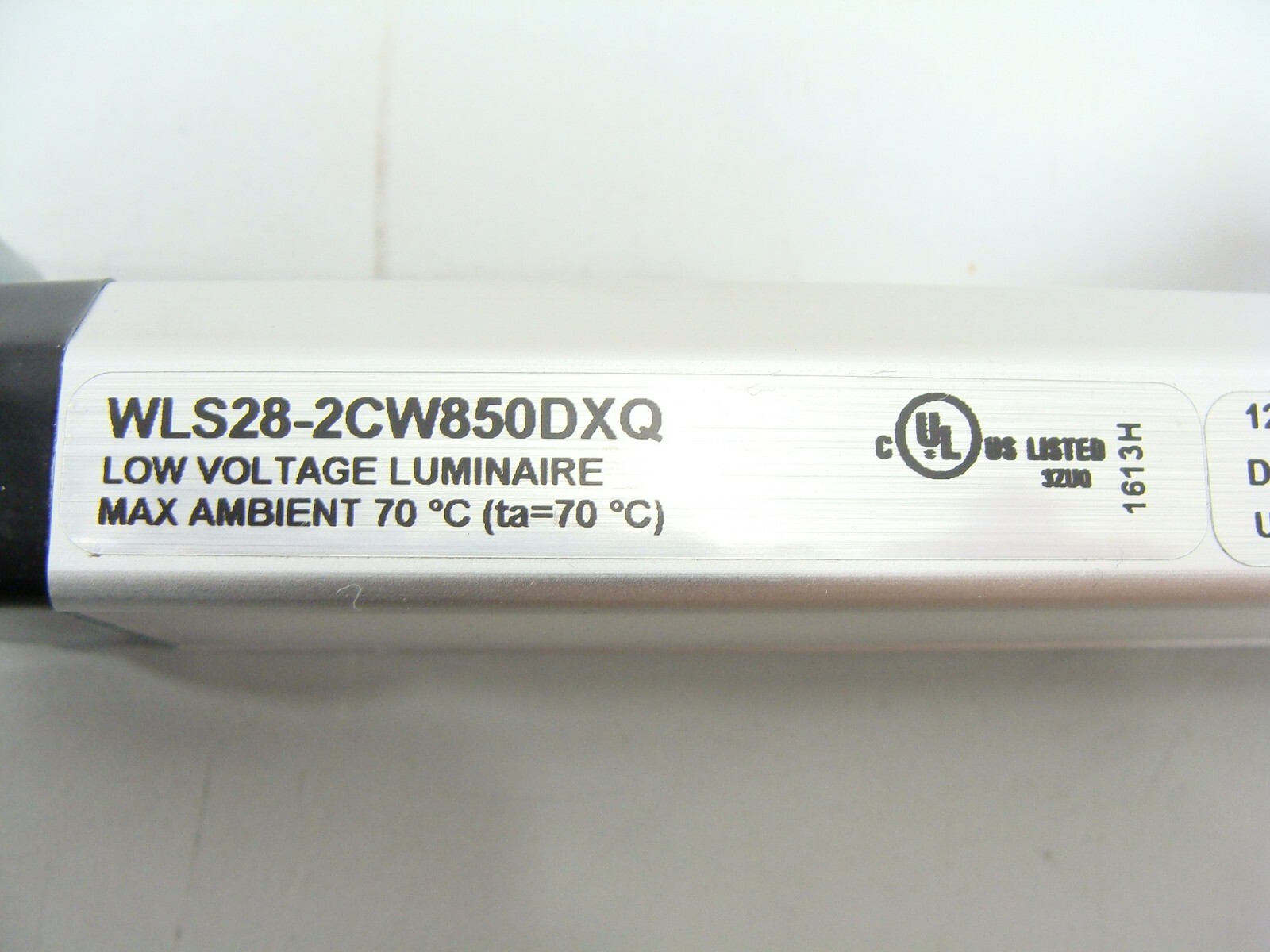 Banner Engineering WLS28-2CW850DXQ WLS28-2 LED Strip Light 850mm IP50 12-30VDC