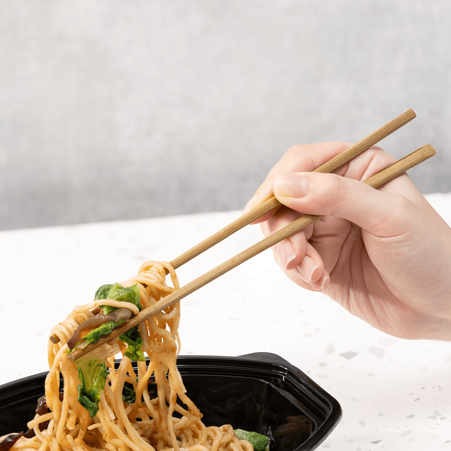 Karat [1,000 Pairs] 9.5″ Individually Wrapped Bamboo Chopsticks