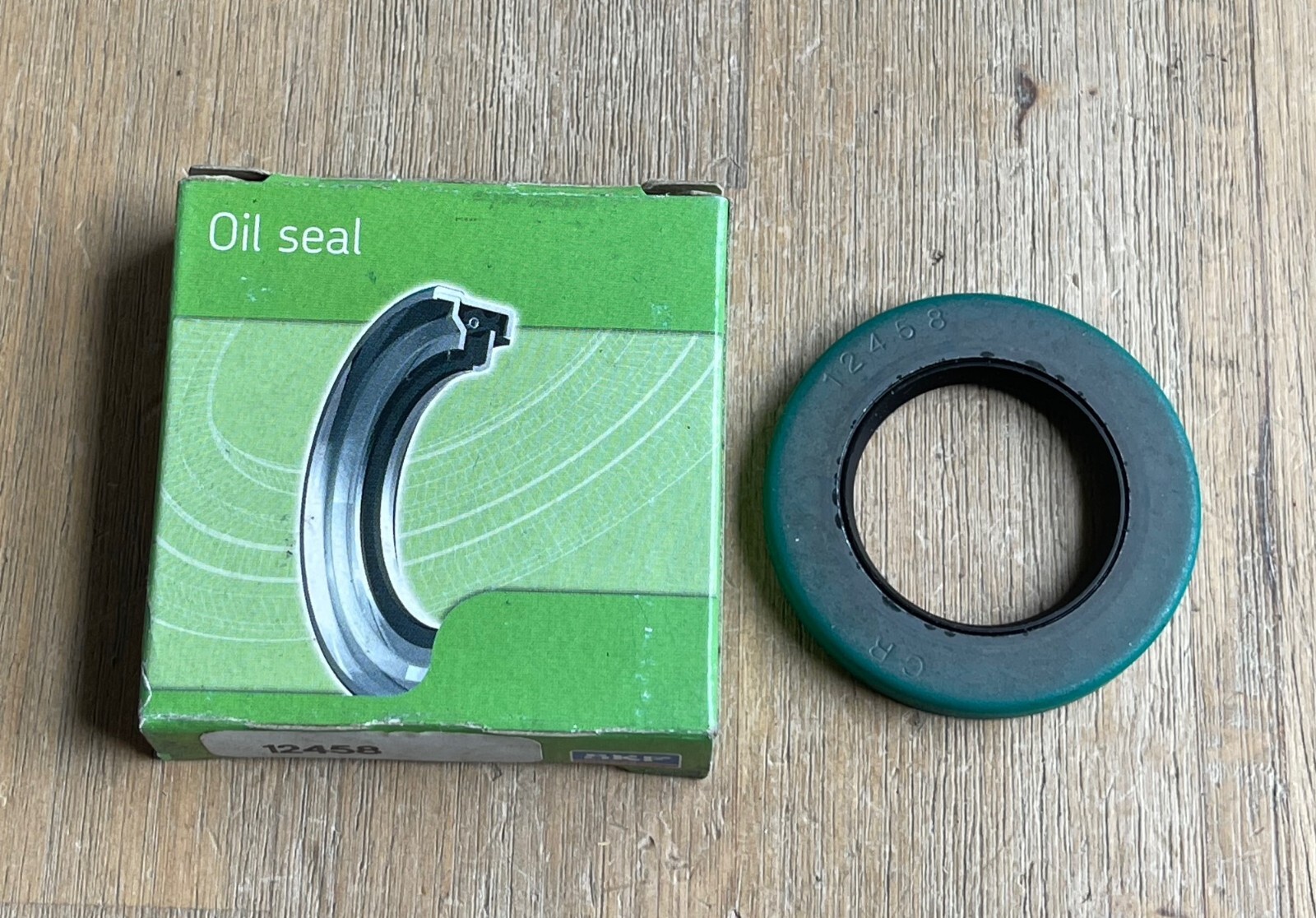 SKF 12458 OIL SEAL NEW
