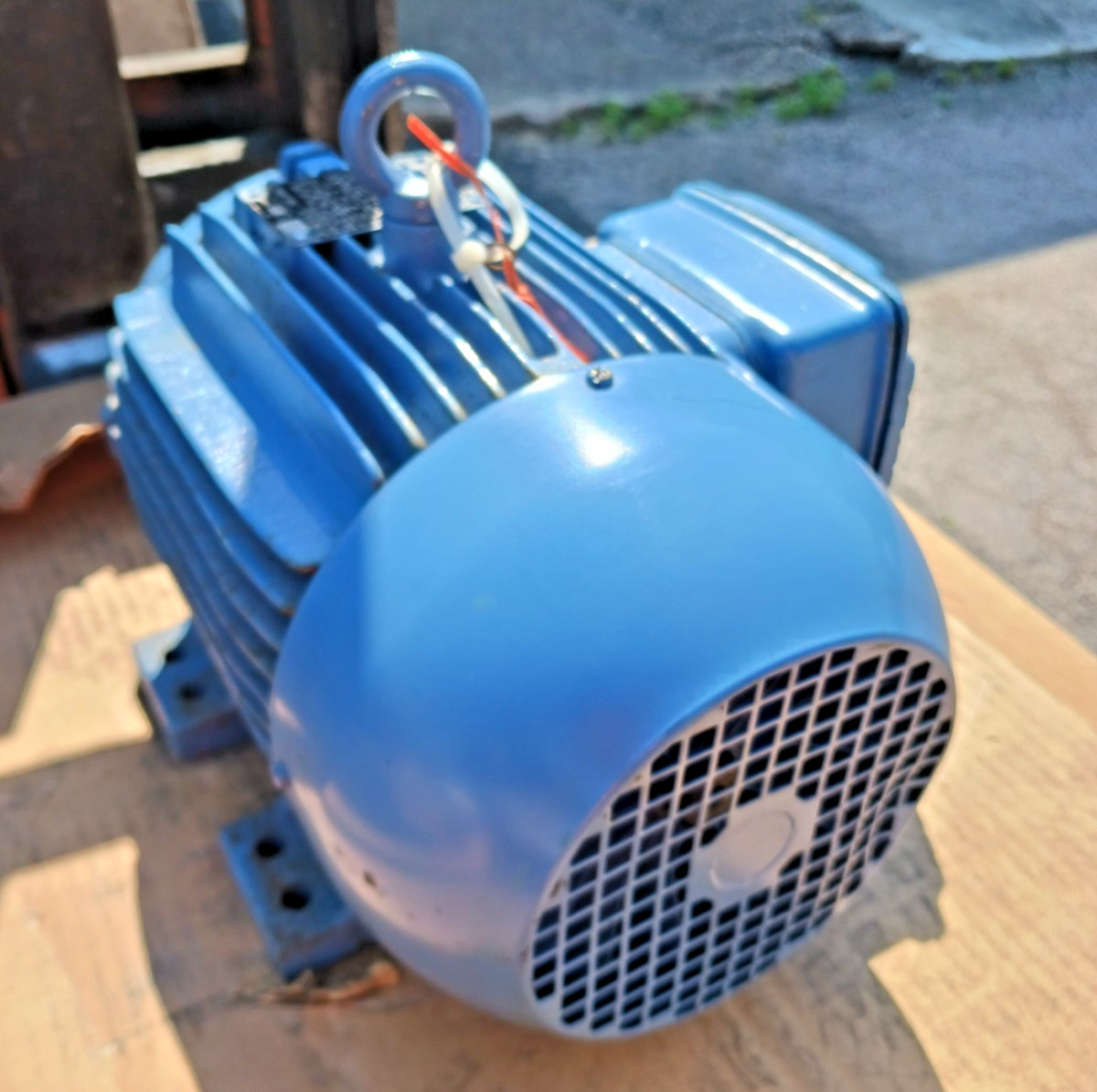 New Weg 5 HP Ac Electric Motor 182/4T Frame 208-230/460 Vac 1750 Rpm Tefc 1-1/8″