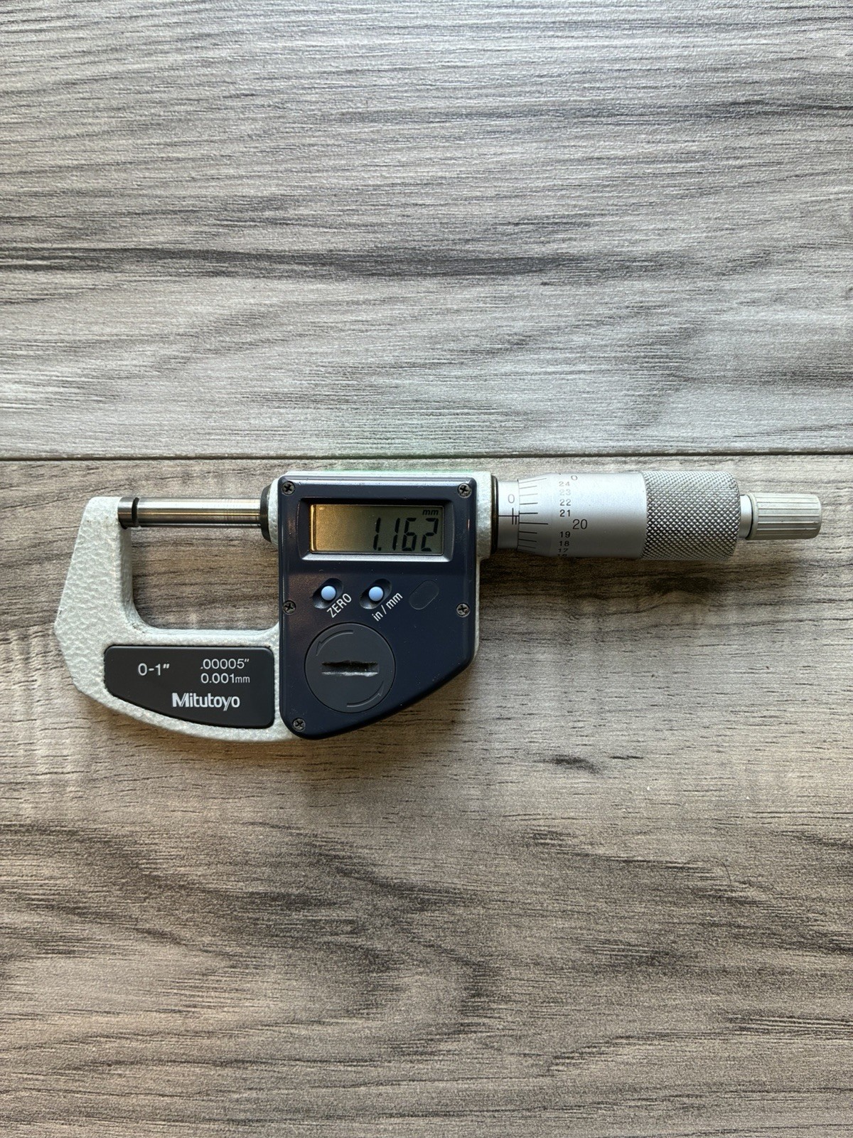 MITUTOYO 0-1” Digimatic Outside Micrometer, 0.00005”, Model #293-815
