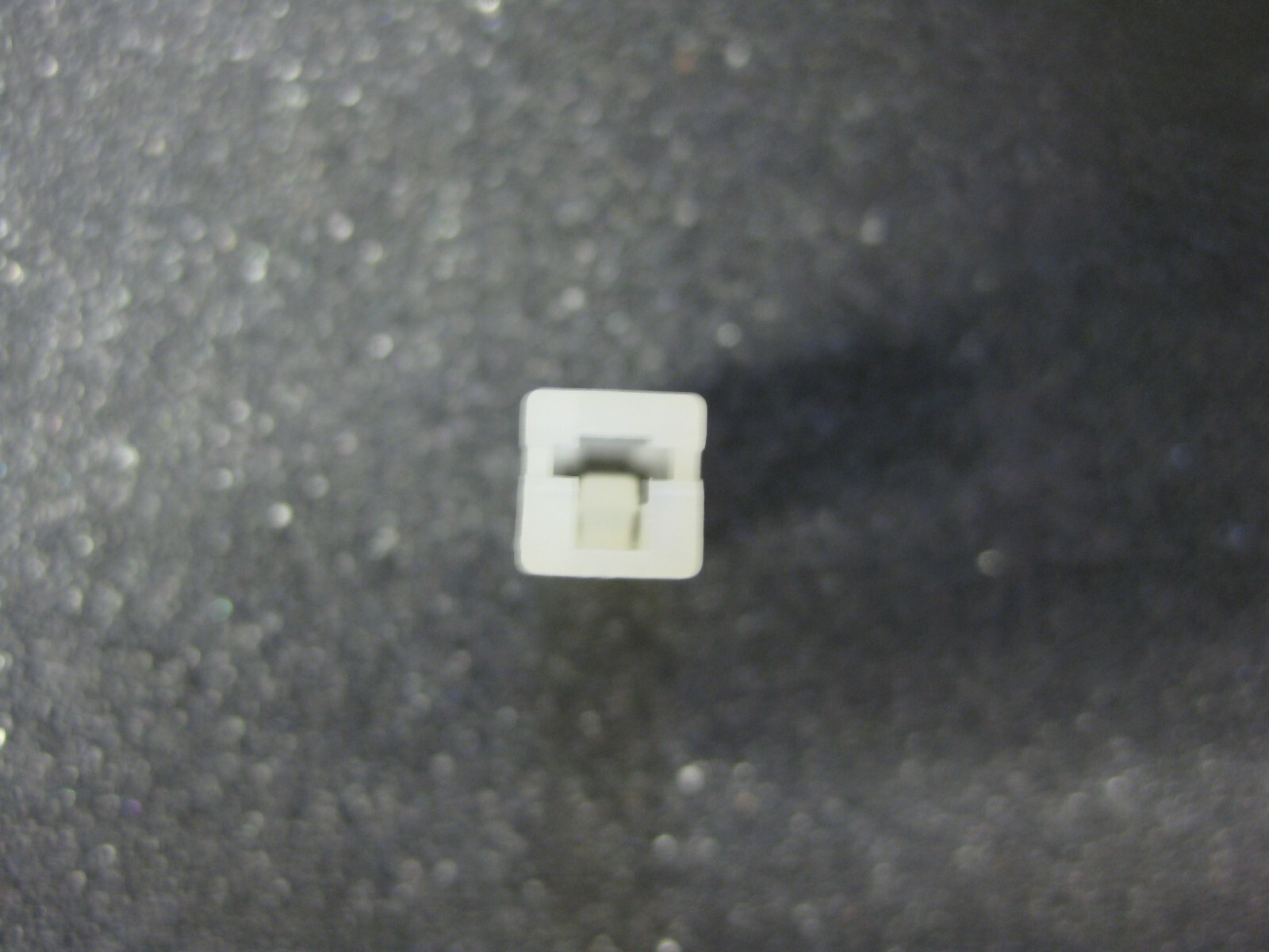 1-480417-0 110 FASTON HOUSING RECEPTACLE 0.79mm 1 WAY TYCO / TE CONN (LOT OF 20)