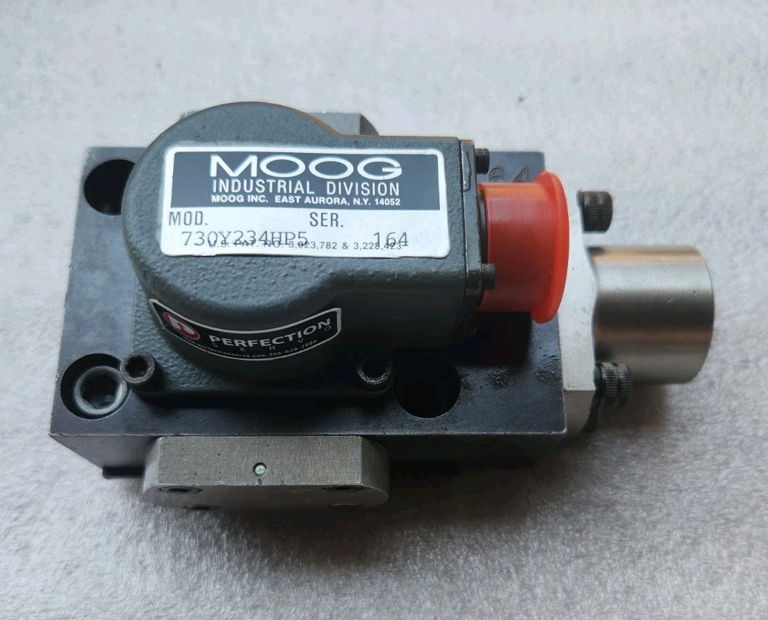 MOOG 730Y-234HP5 SERVO VALVE, REBUILT, 1 PC