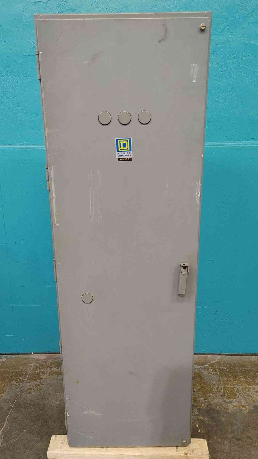 Square D 8903 SZO2 600A 600V 3-Pole Electrically Held Lighting Contactor