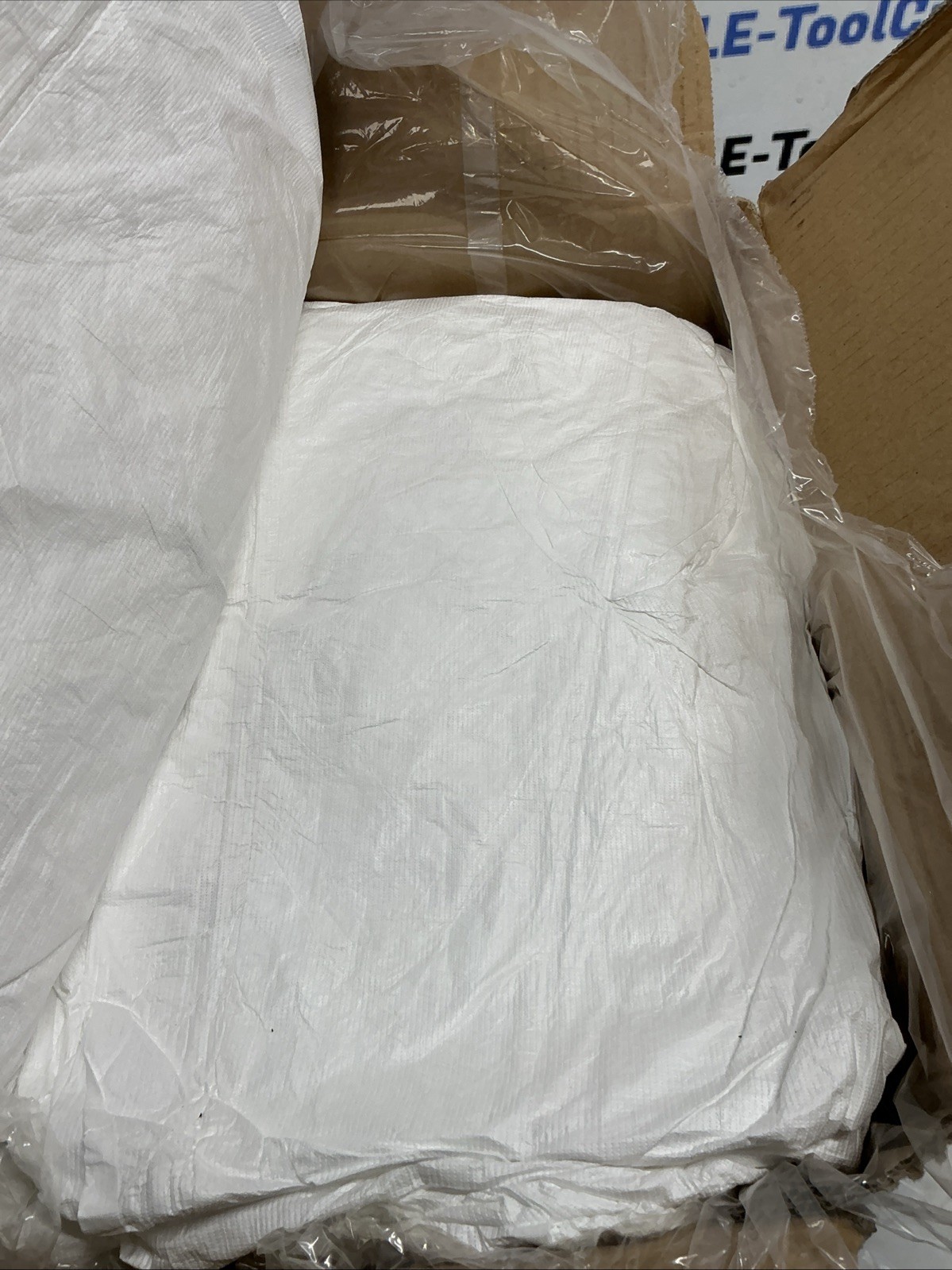 DUPONT Disposable Coveralls Size XL (23) TY127SWHXL002500 AB-235S