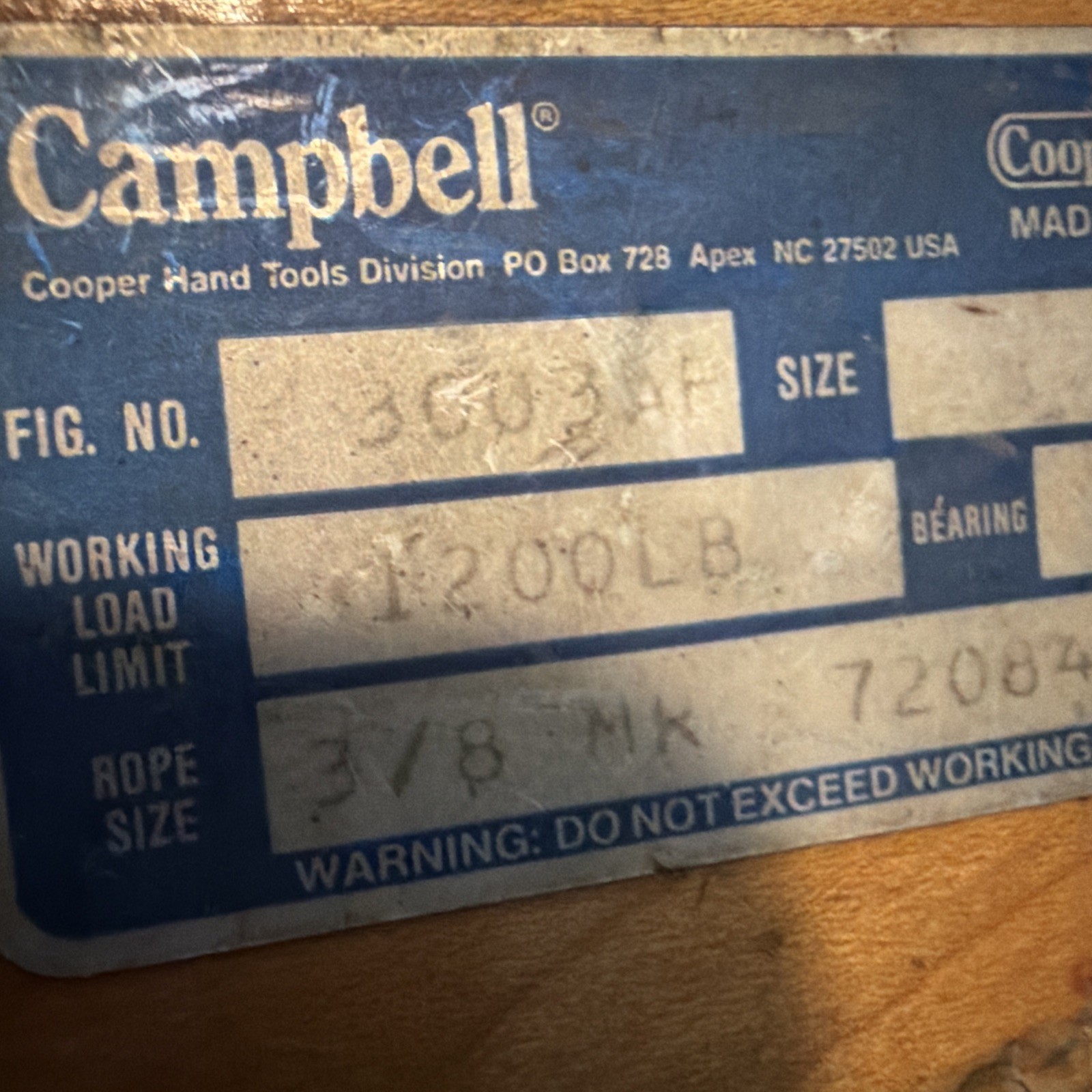 Campbell 7208436 3003AF 4″ Triple Wood Shell Block with Loose Hook (3/8″ Rope)