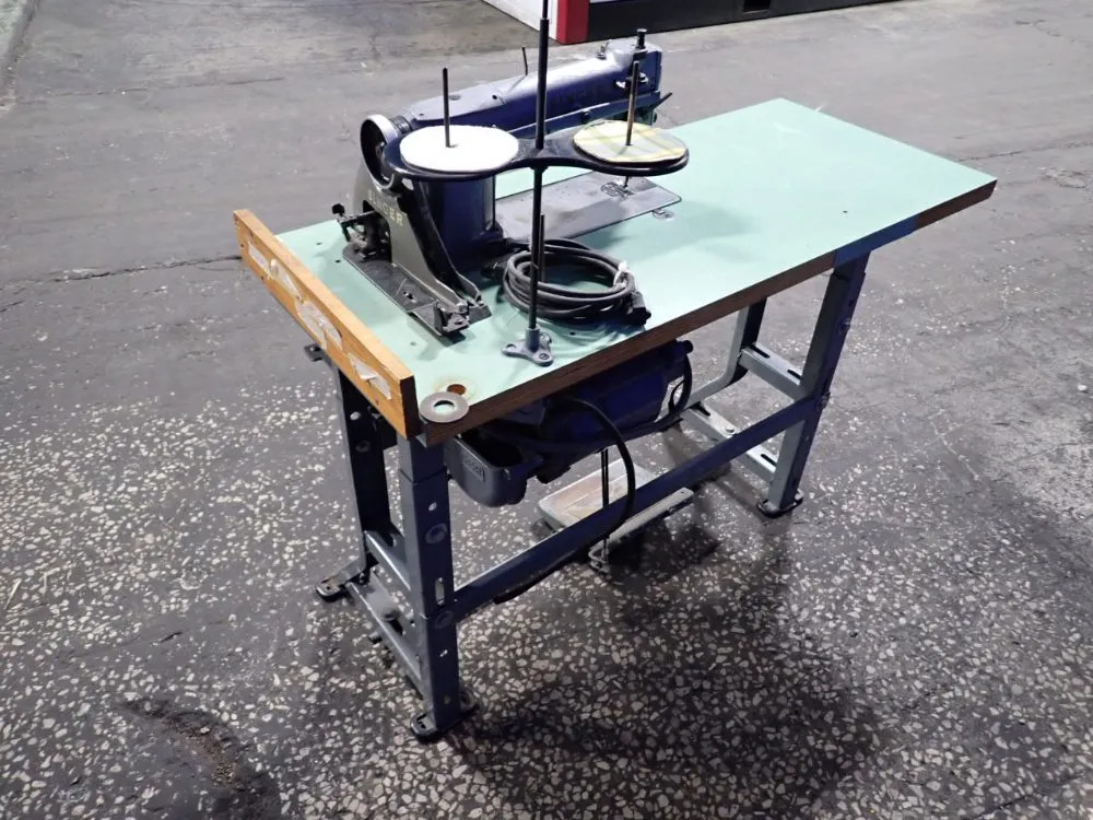 SINGER SEWING MACHINE 281-3