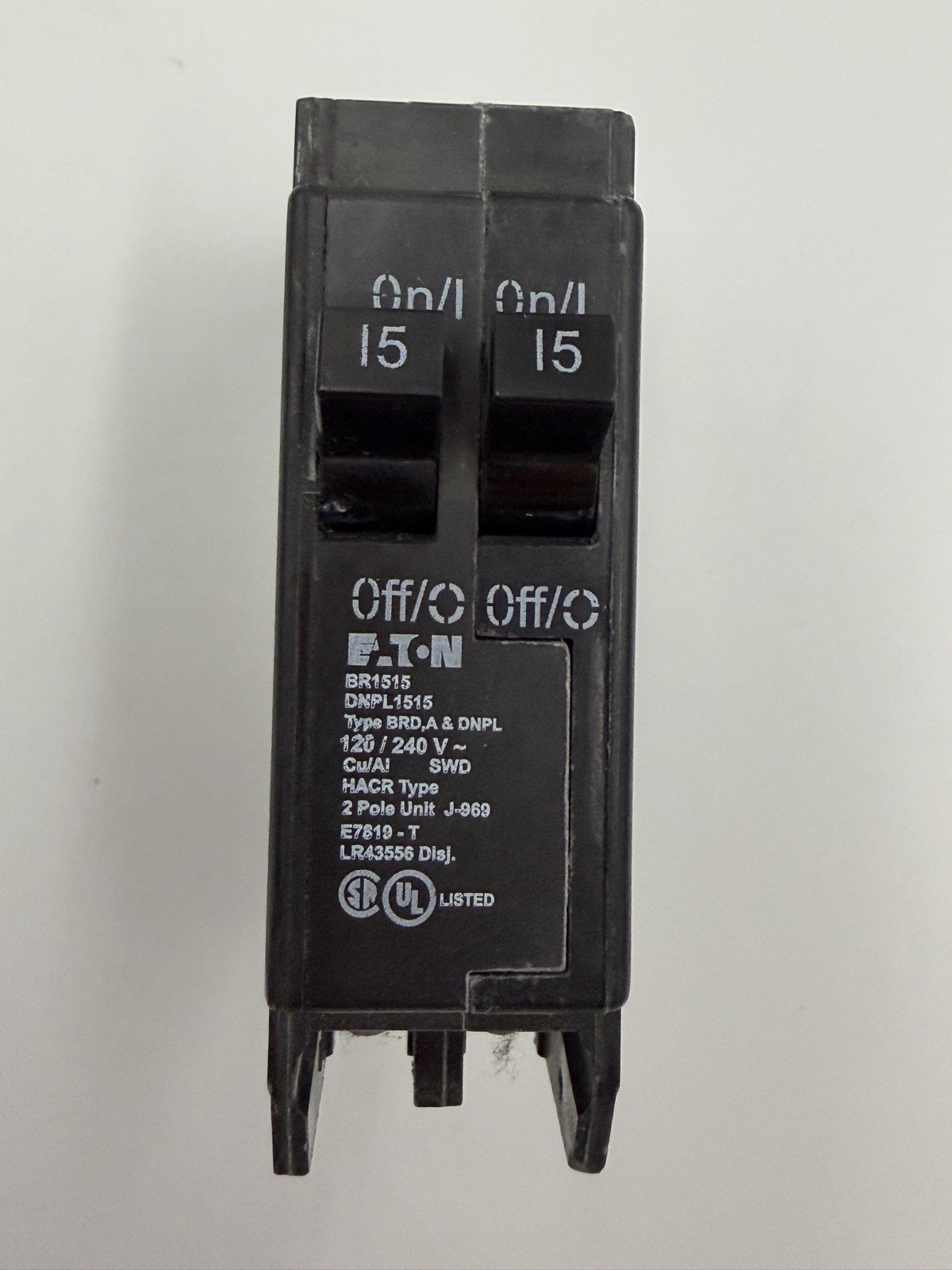 EATON BD1515 Type BR 15-amp 2 -Pole Tandem Circuit Breaker 120/240v 10 kAIC NEW*