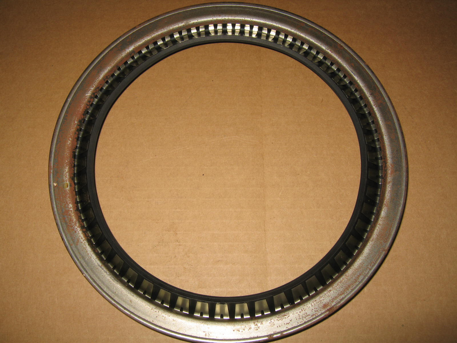 Garlock Klozure 53X3602 Nitrile Oil Seal, Solid, 8.250″ ID, 9.500″ OD, 0.625″ W