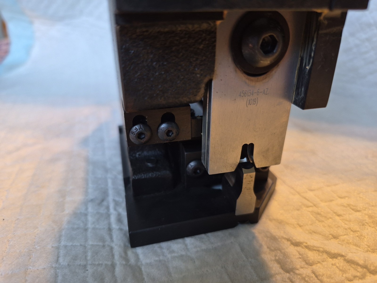 AMP TYCO 466192-4 HDM HEAVY DUTY CRIMPING TOOL PRESS APPLICATOR