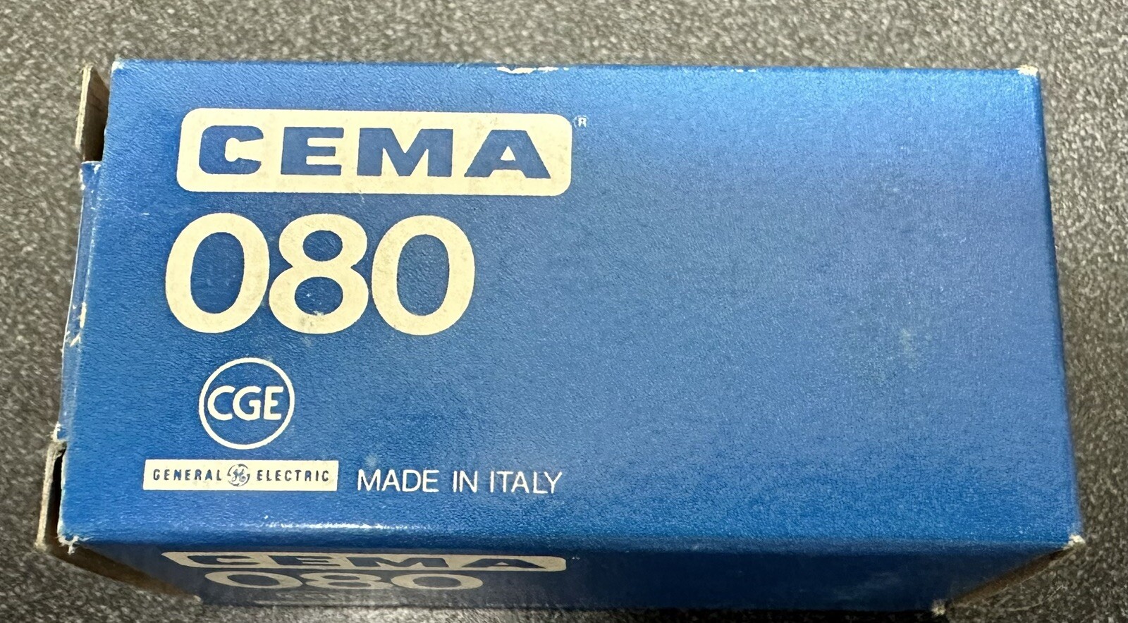 General Electric, Cema 080C11F Illuminated Contact Block O8OC11F