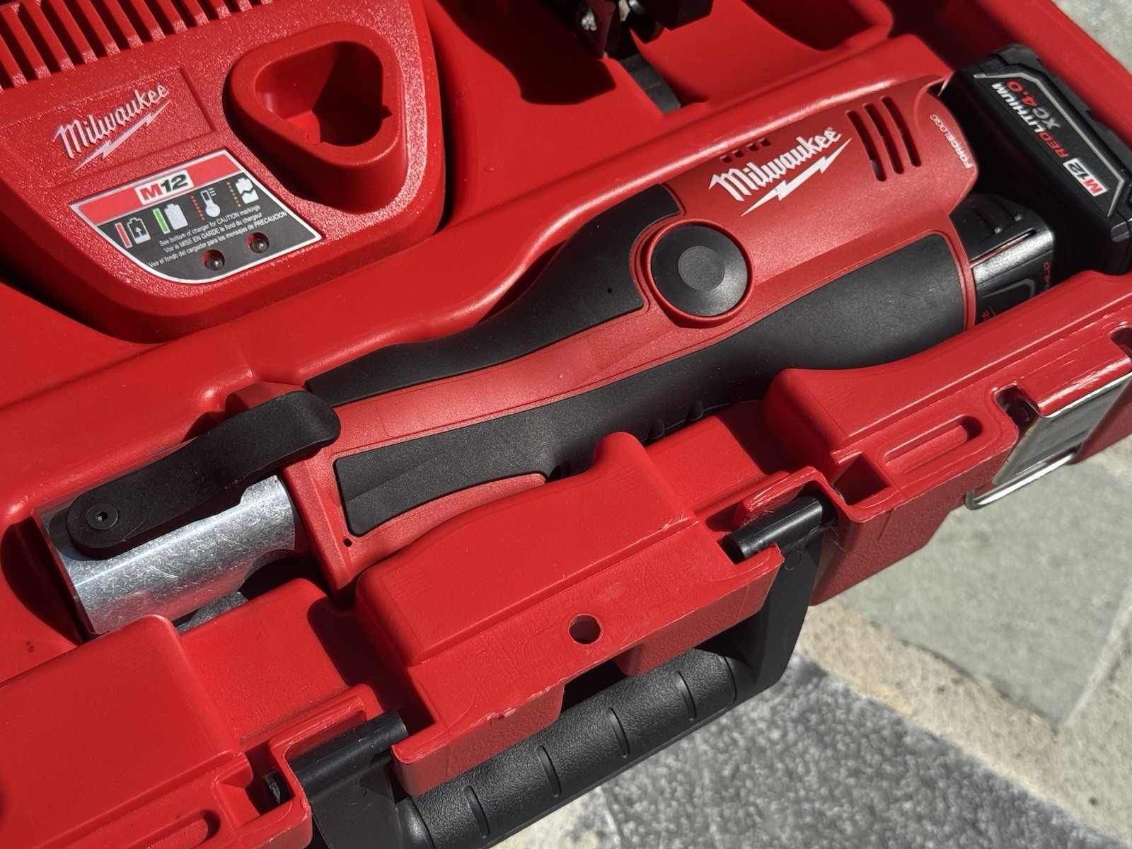 Milwaukee M12 FORCE LOGIC Press Tool Kit with Jaws – 2473-22