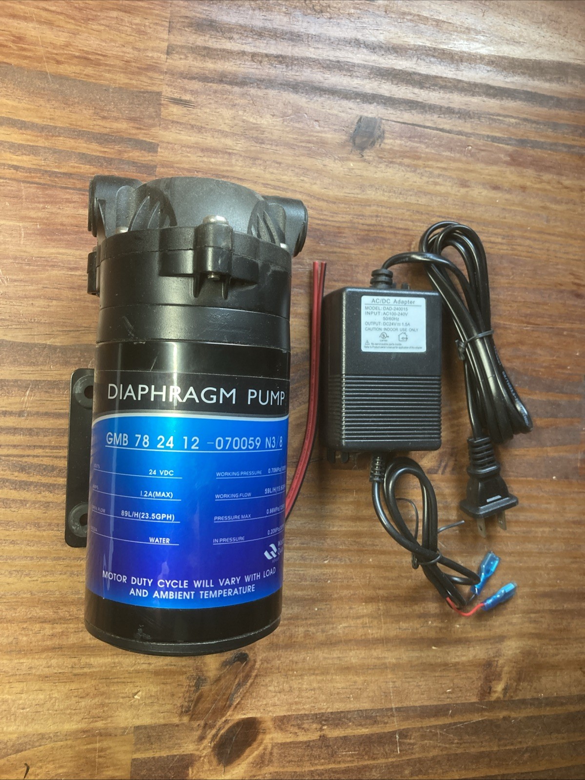 Diaphragm Pump 24v GMP 78 24 12-070059. Flow 15,6GPH 100PSI. Ac/Dc Adapter 110v.
