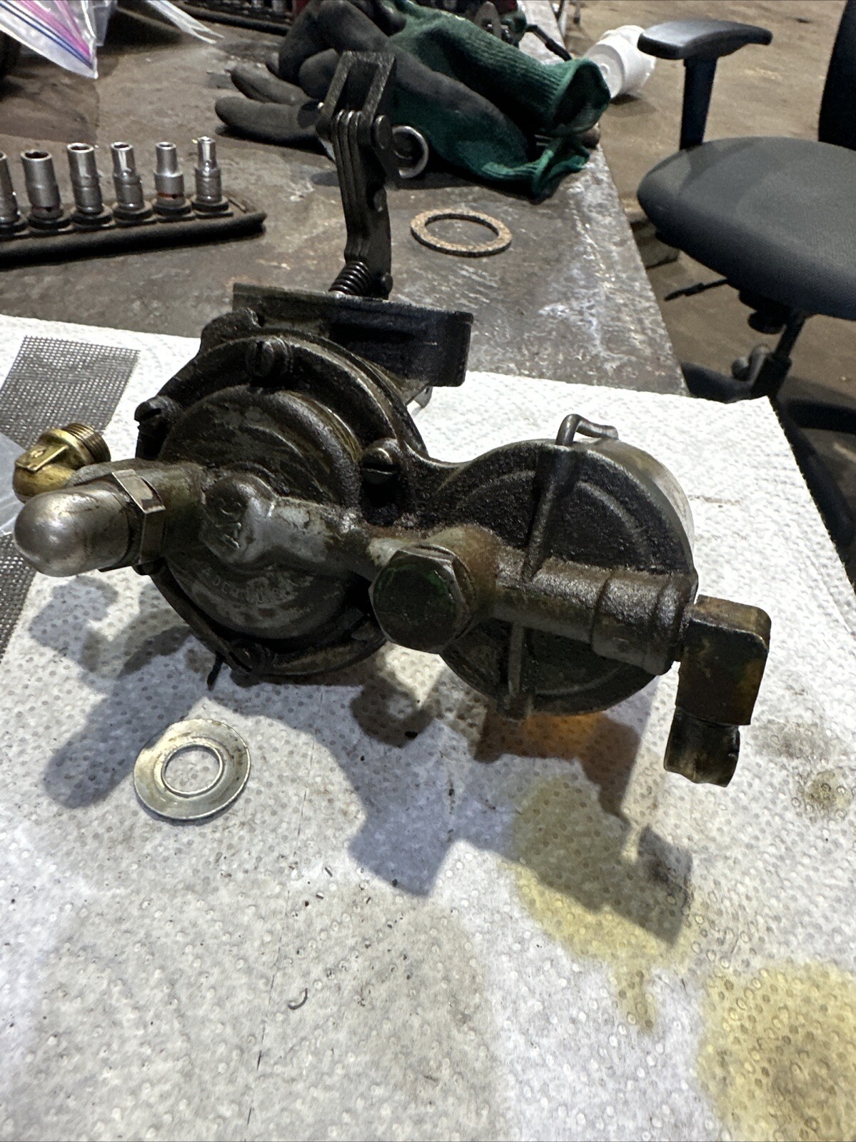 Oliver Diesel Lift Pump Kit, Super 77, S88, S99 770, 880, 990 Etc, 1KS5602A