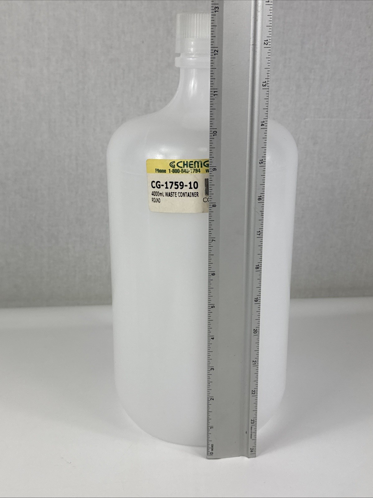 New Chemglass 4000mL waste container, model CG-1759-10