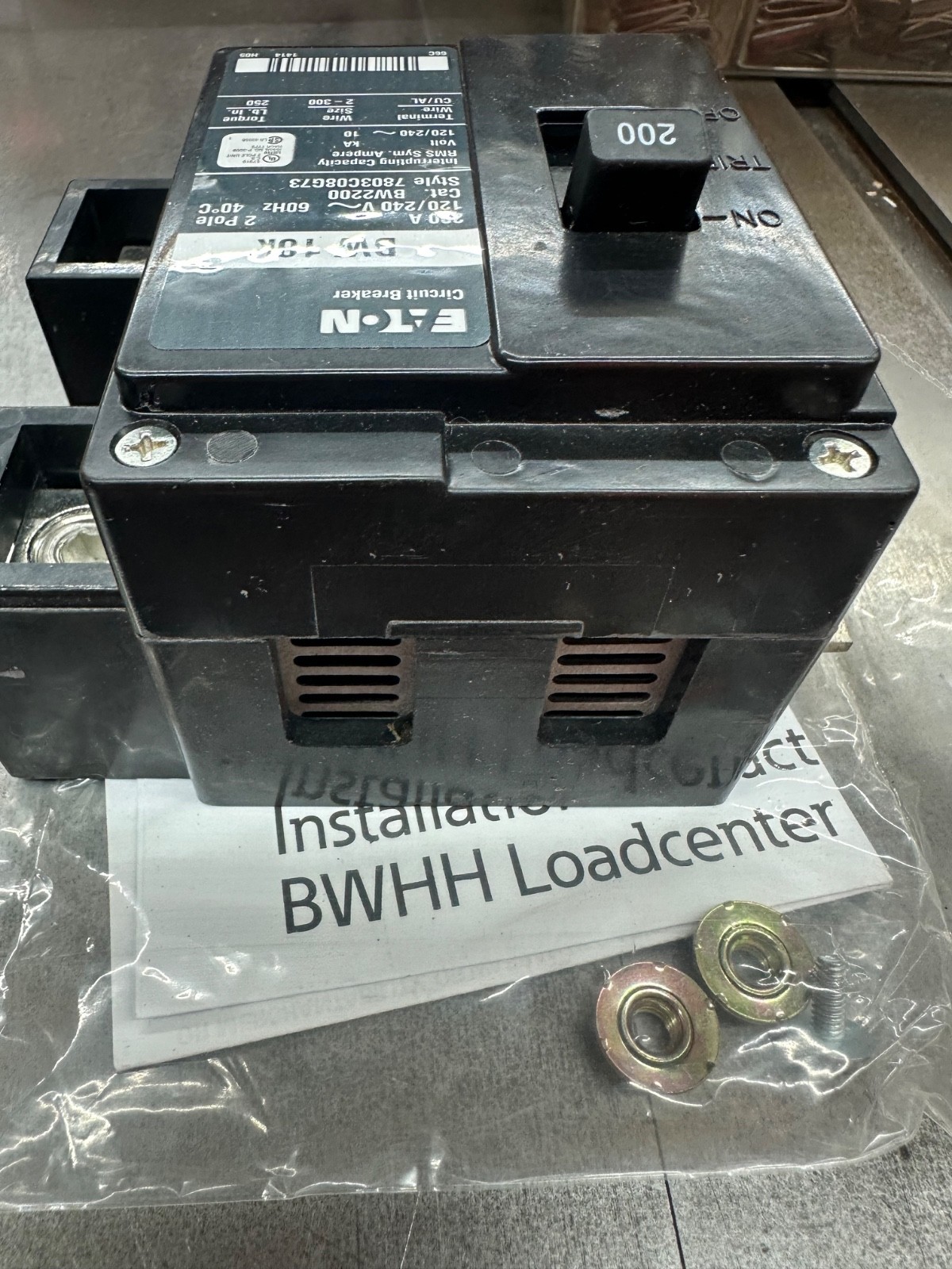 Eaton BW2200 200 Amp Main Circuit Breaker for Type BR Load Centers