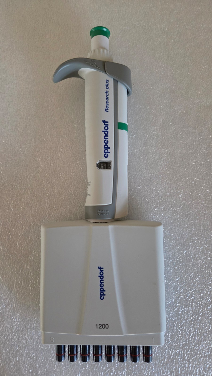 Eppendorf Research Plus 120-1200 µL 8 Channel Pipette: Calibrated MSRP $1420