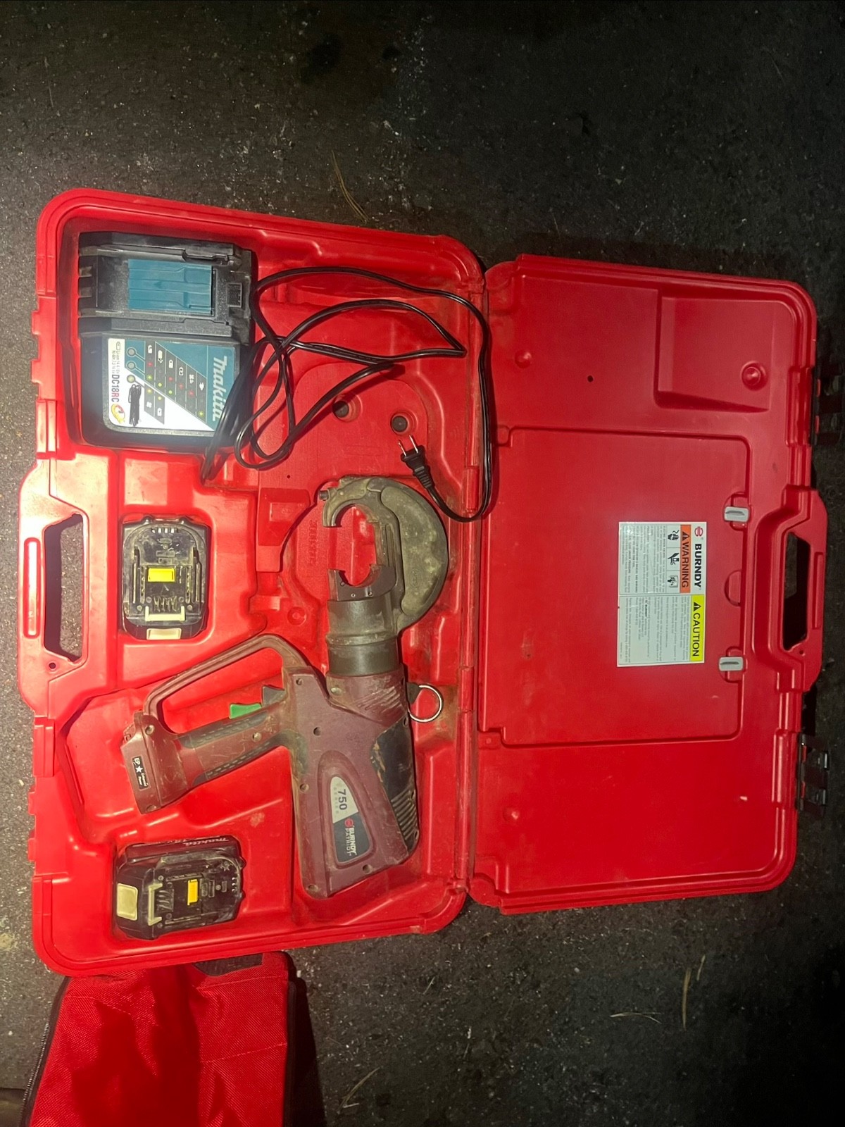 BURNDY PAT750LI Hydraulic Crimping Tool
