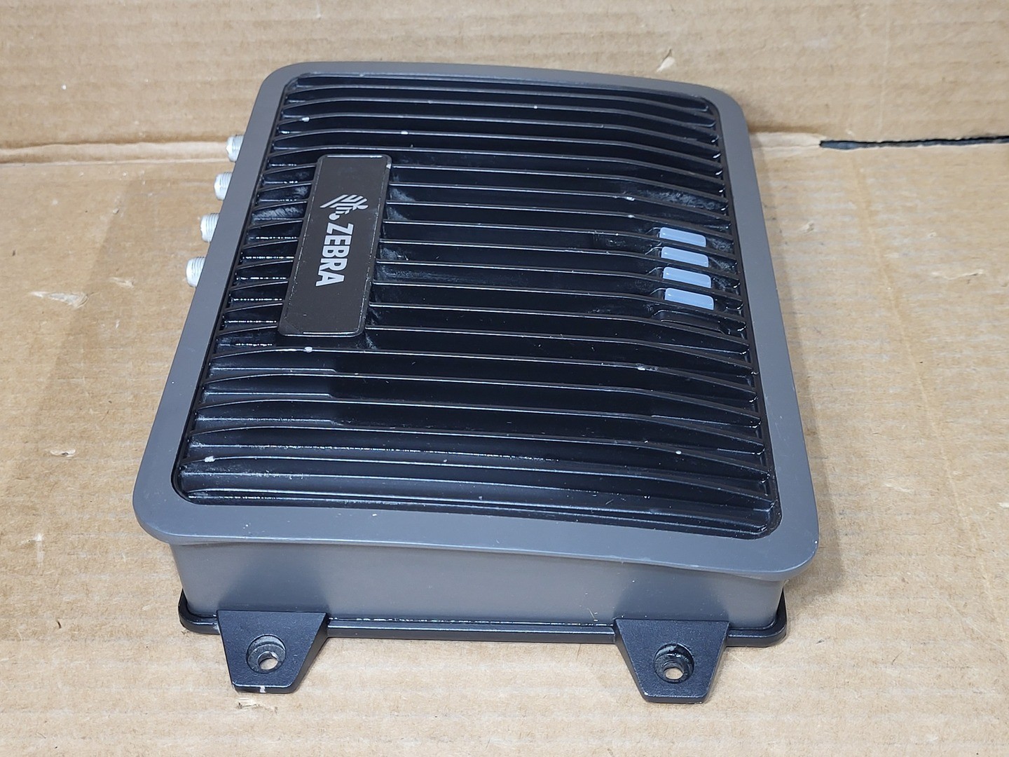 Zebra FX9600 Fixed UHF RFID Reader Industrial Asset Tracking Reader
