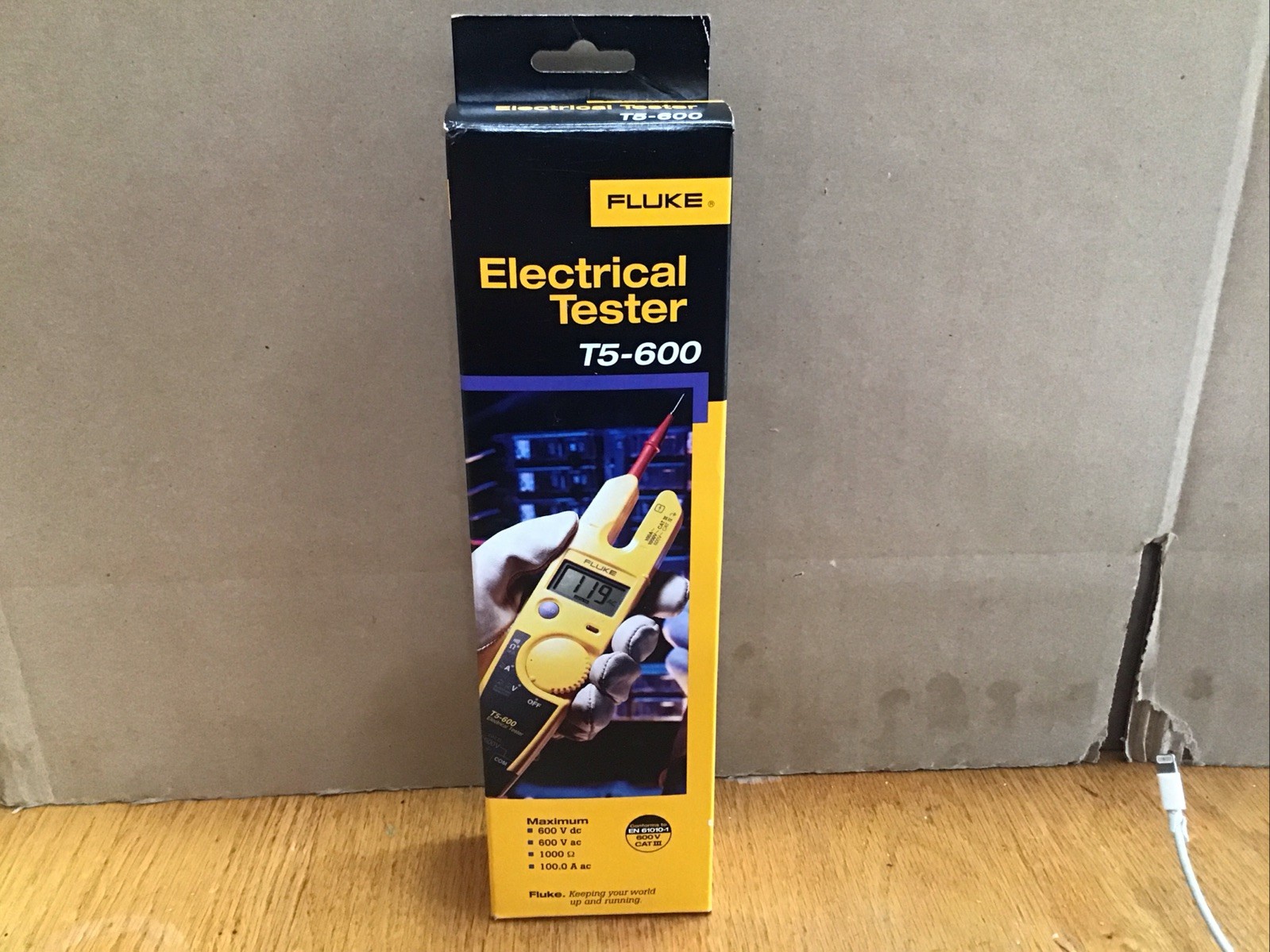 Fluke T5-600 Digital Multimeter Electrical Tester