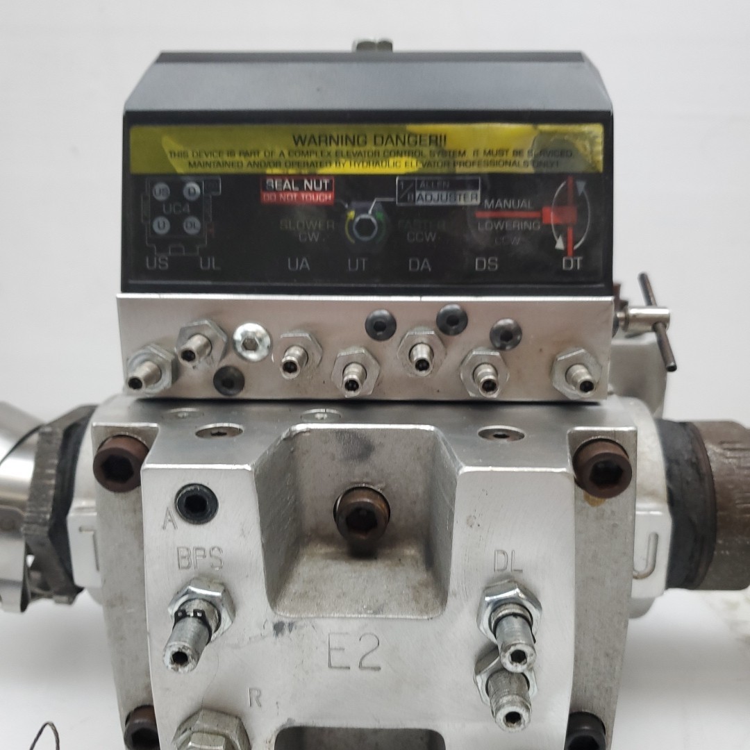 Maxton UC4-STD E2 Hydraulic Control Valve 50-800 PSI 3.4-55 bar 700 L/min