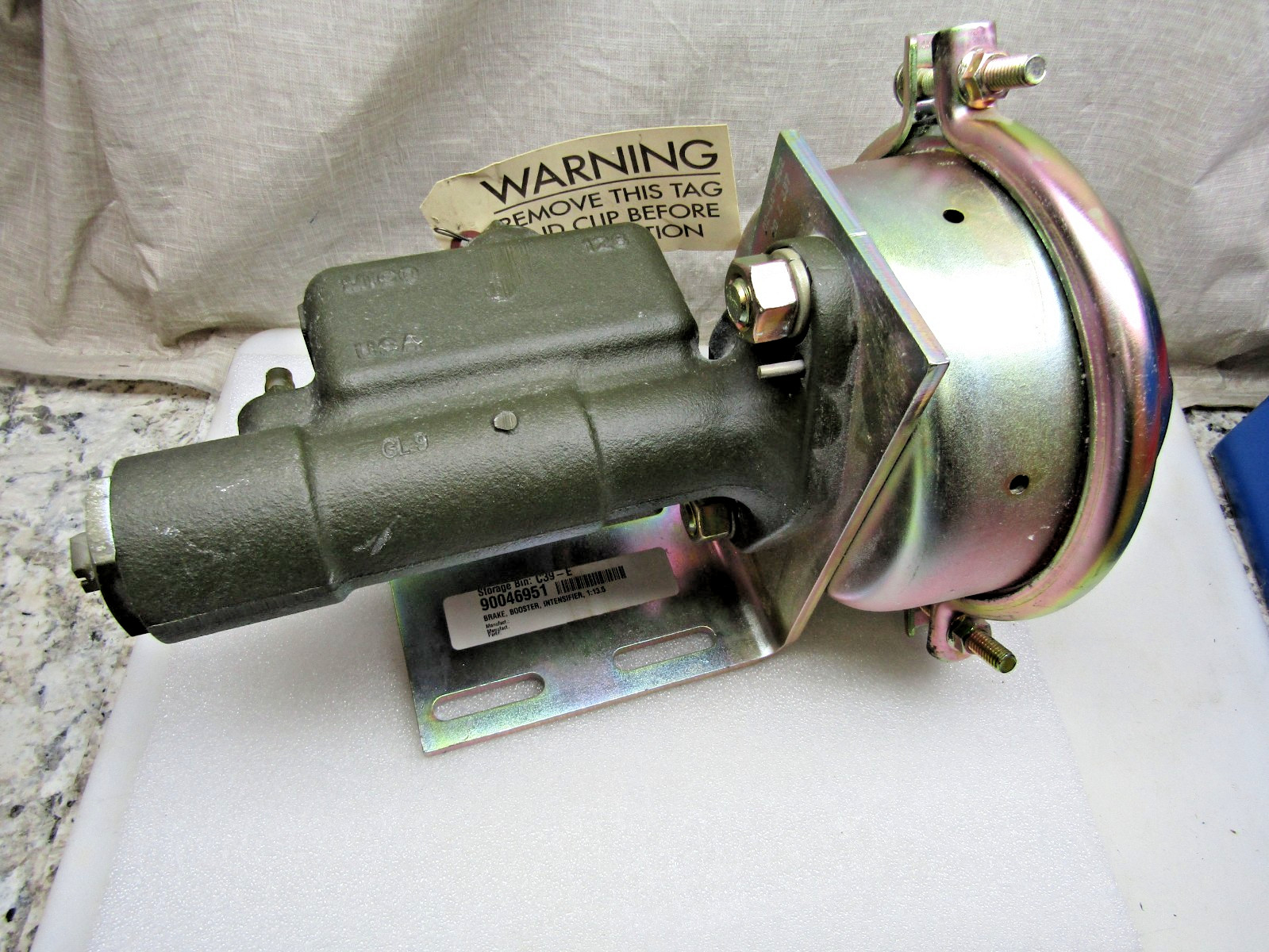 Mico 02-461-502 Air Over Hydraulic Brake Booster Intensifier 1:13.5 T24