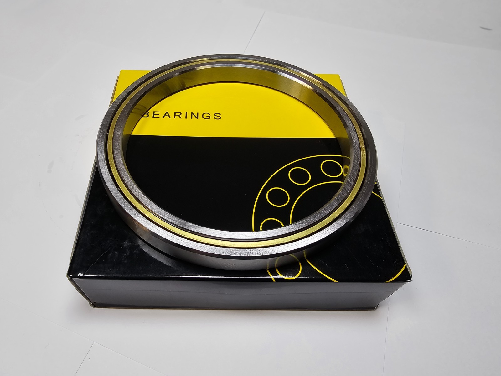 CSXD045 roller bearing 4.5″x5.5″x0.5″ (114.3mm x 139.7mm x 12.7mm) KD045XP0